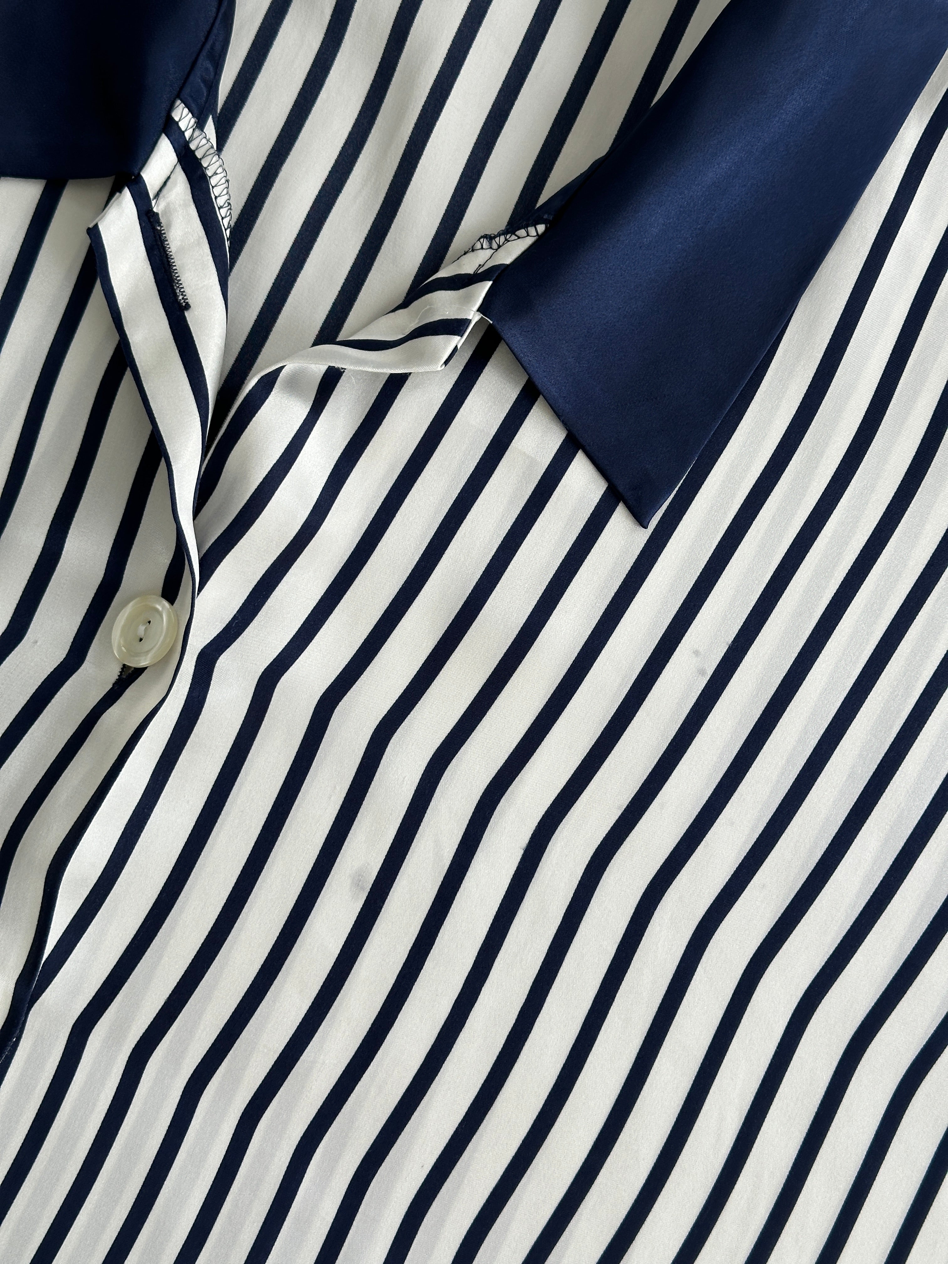 St Michael satin stripe two-piece shirt and shorts set in M/L size, featuring a stylish vintage design and relaxed fit.