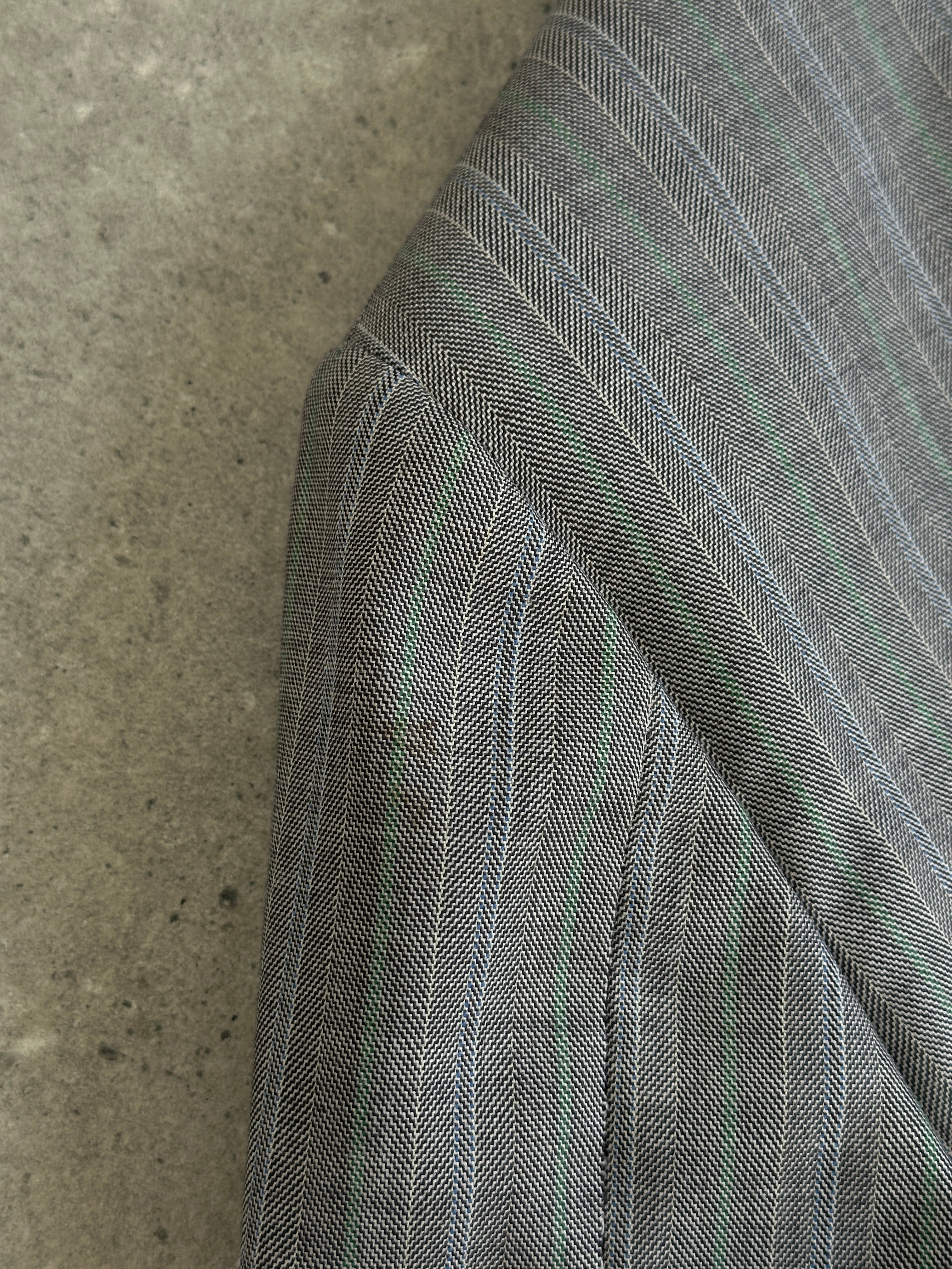 Italian vintage pure wool double-breasted suit with blue and gray stripes, size 36R/W28, classic tailored men's formal wear