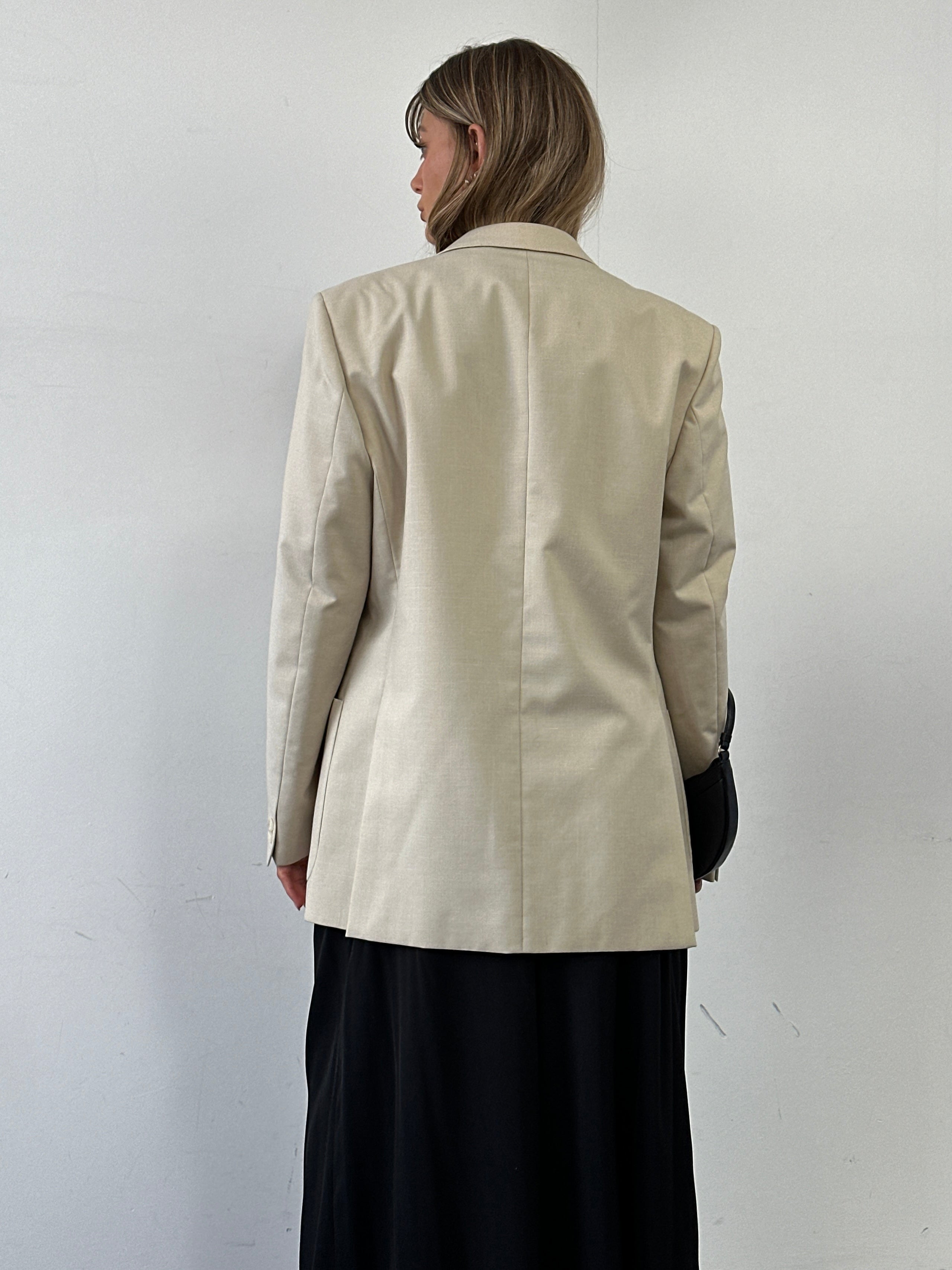 St Michael 80s wool single-breasted blazer in size 42R/L, classic tailored fit with notch lapel and button front.