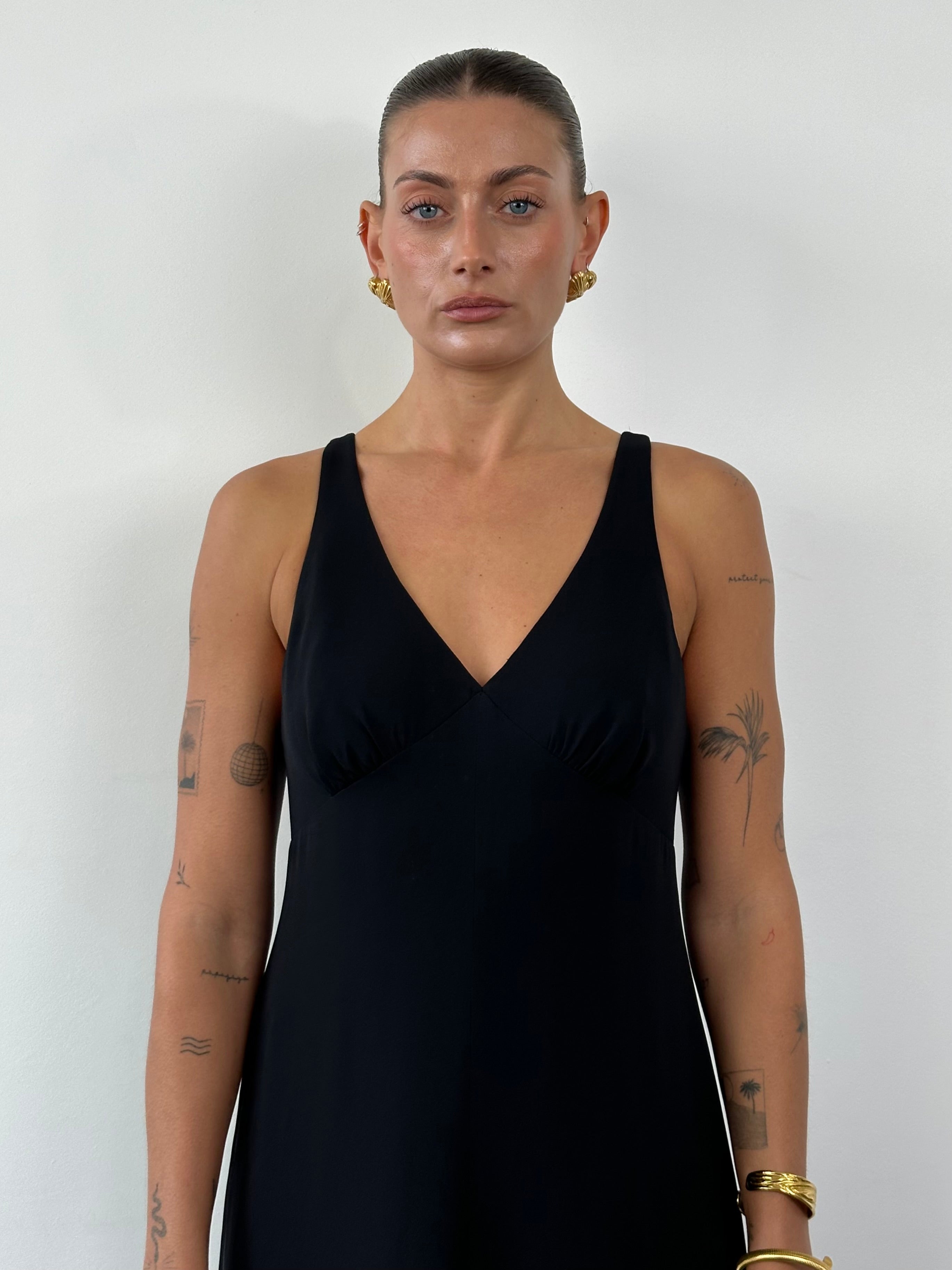 Armani Collezioni 2004 A-line pure silk maxi dress in M/L, showcasing elegant design and smooth silk fabric.