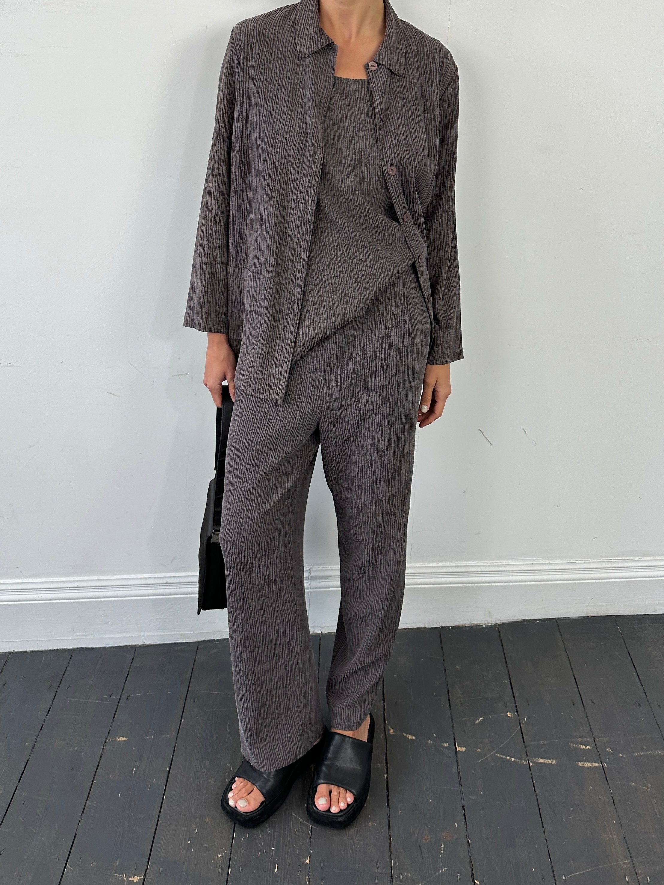 St Michael textured cupro two-piece set in XL/W32, featuring a stylish and comfortable design with intricate fabric details.