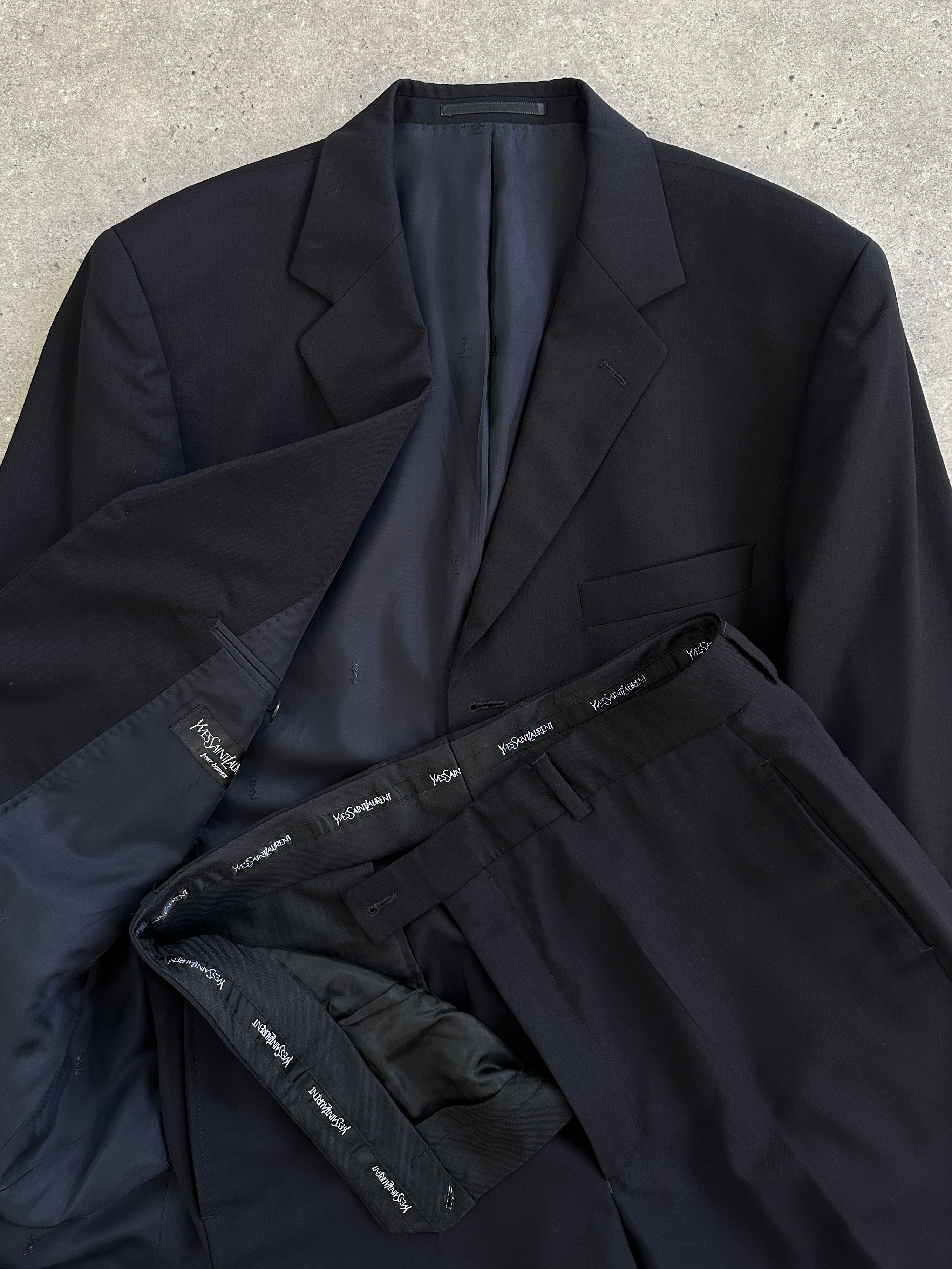 Yves Saint Laurent Pour Homme Pure Wool Single Breasted Breasted Suit - 42R/W34 - SYLK
