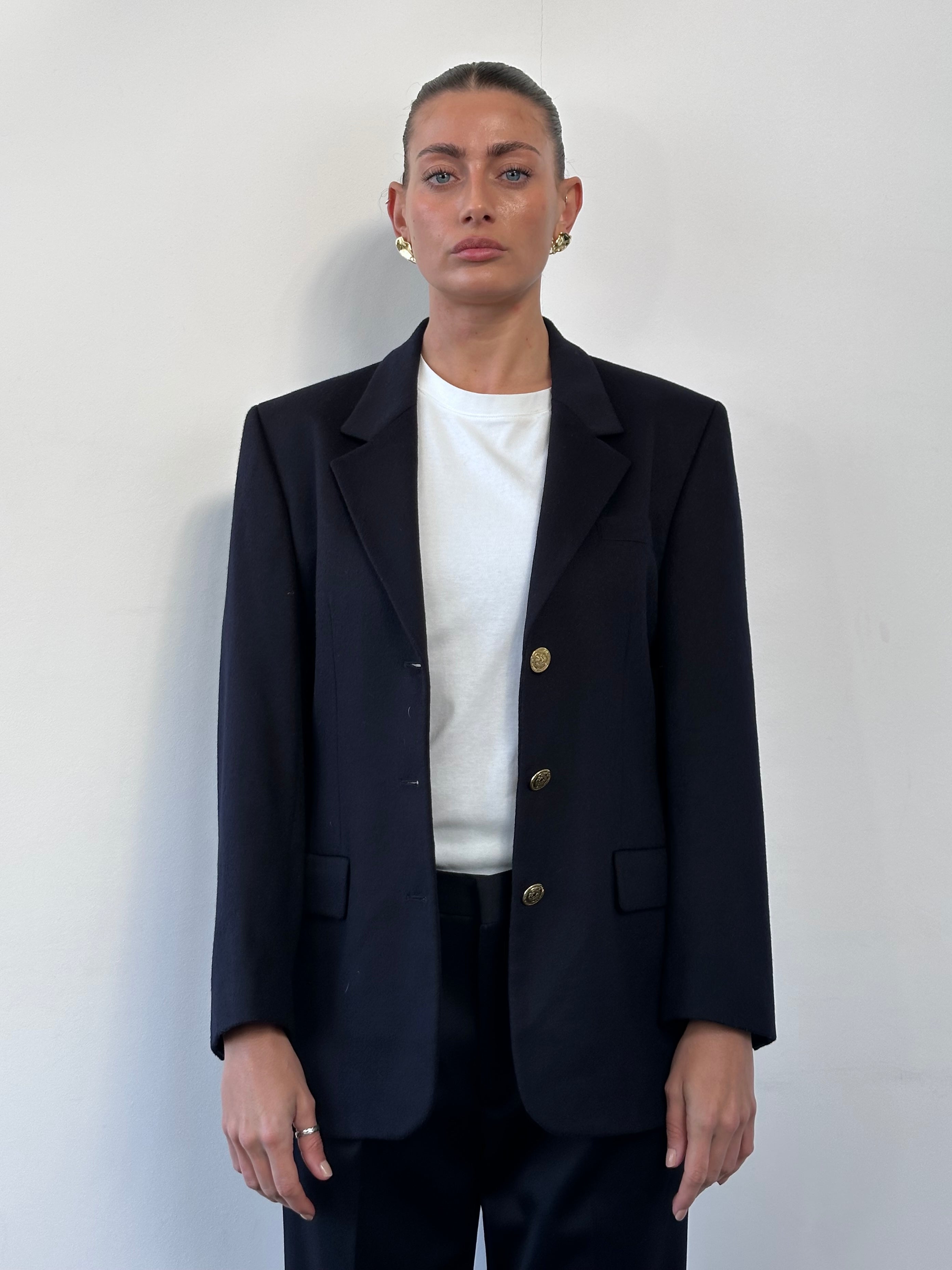 Vintage brushed wool cashmere bespoke button blazer in size 36R/S, tailored fit with classic lapels and button closure.
