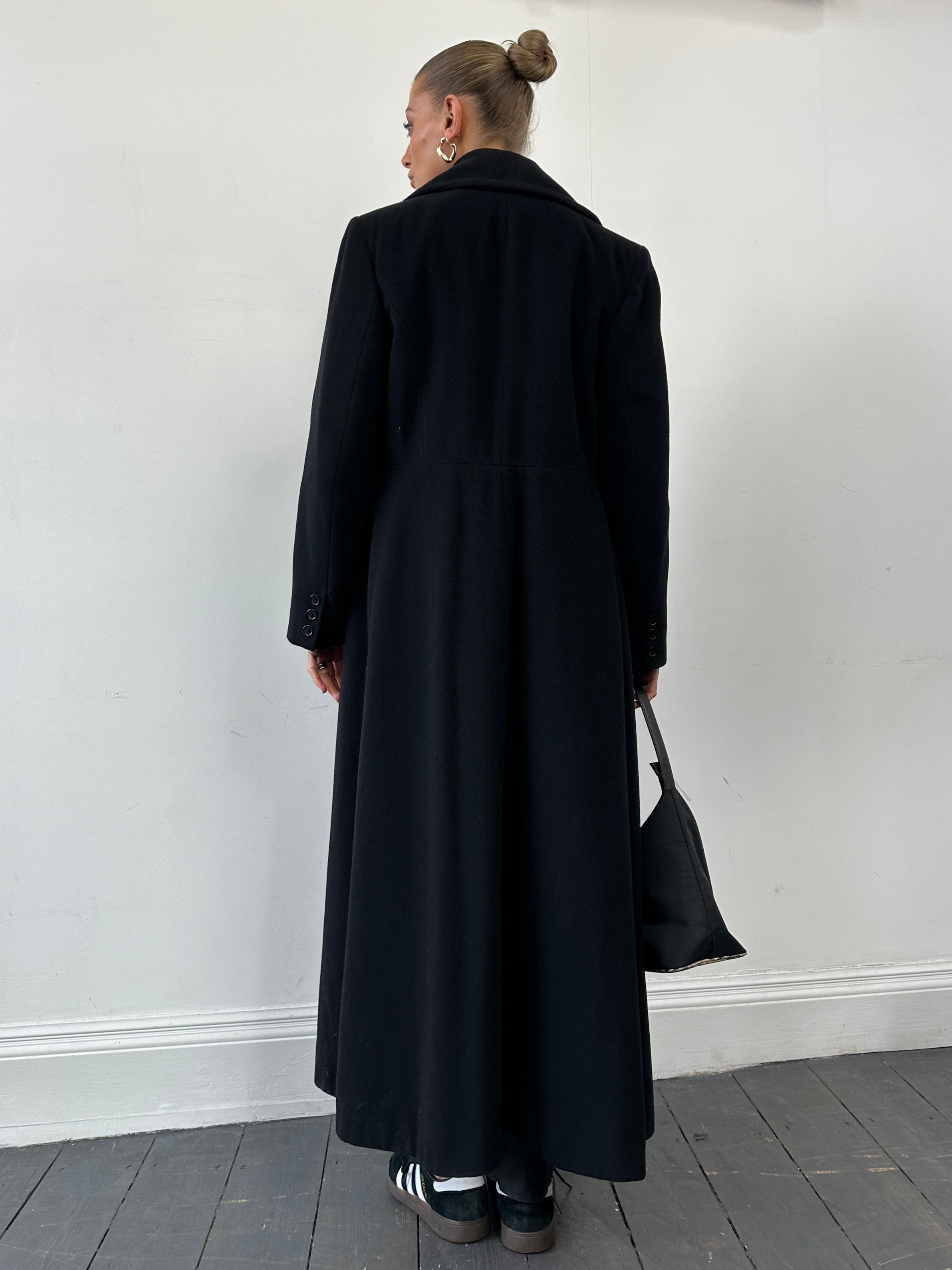 Vintage wool and cashmere double-breasted floor-length coat, tailored fit with classic collar and button details.