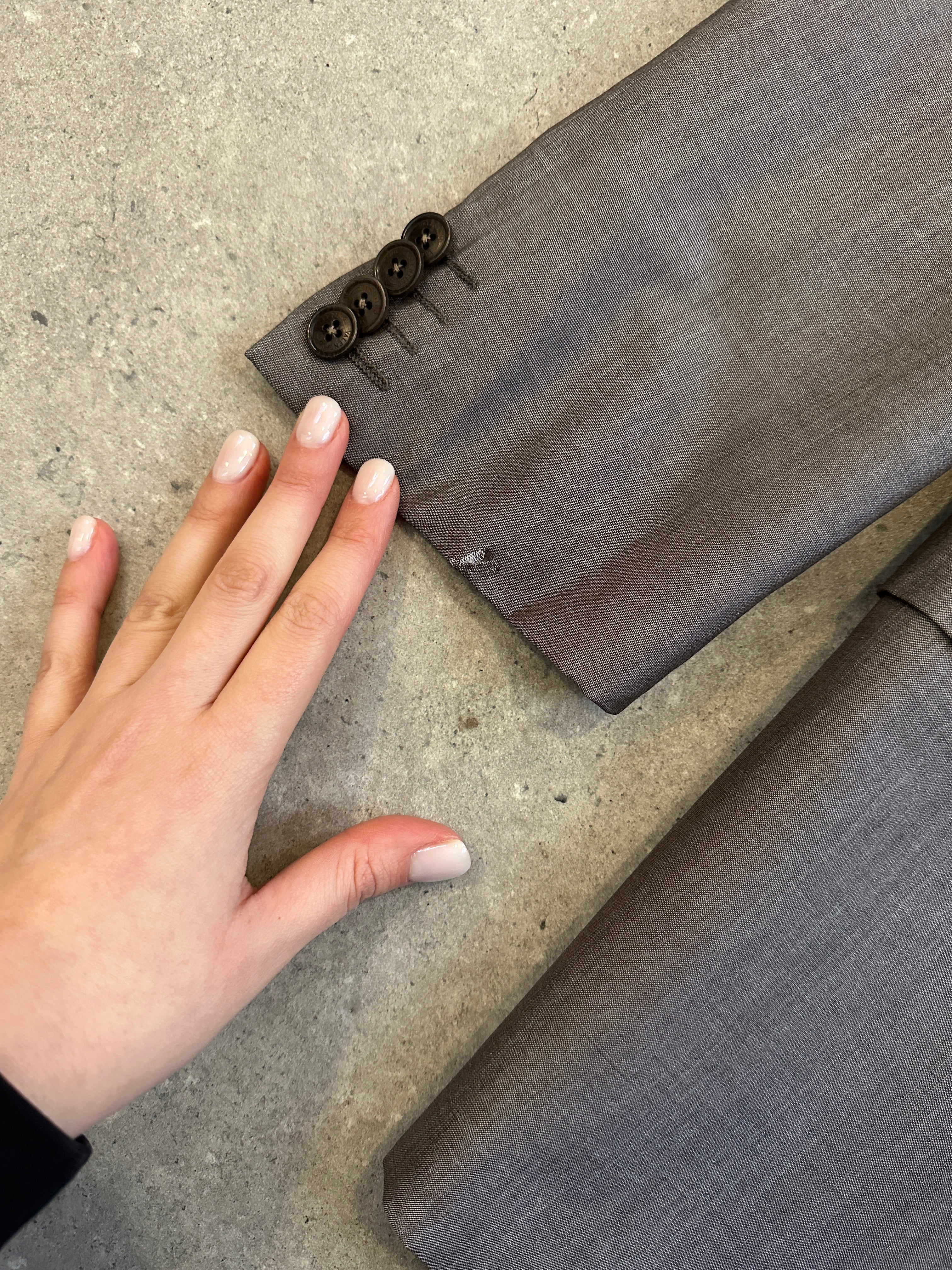 Valentino Virgin Wool Silk Single Breasted Suit jumpsuit in size 42R/W32, tailored with a sleek design and refined fabric.