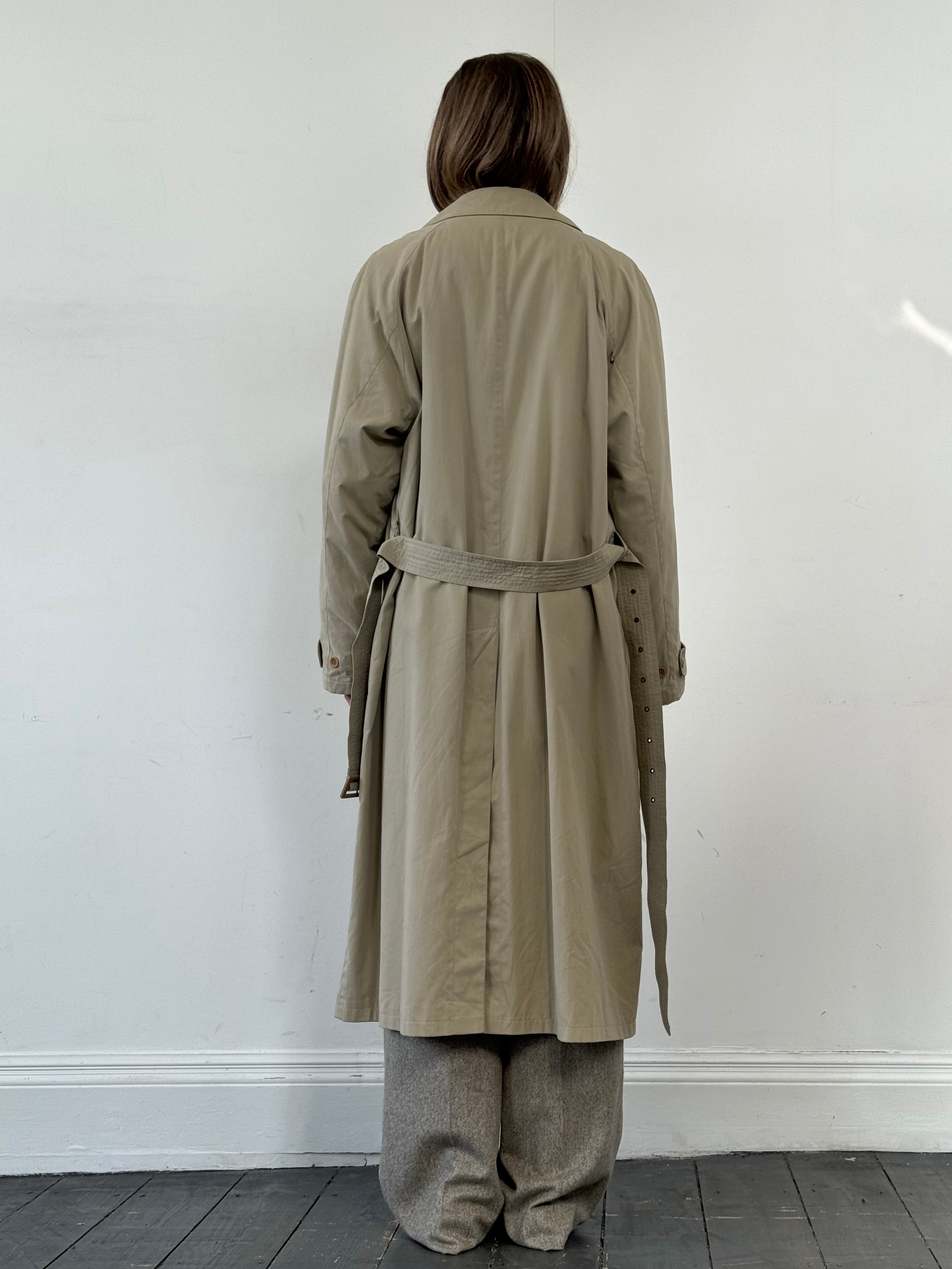 Giorgio Armani Le Collezioni cotton belted trench coat in XXL, beige color, with classic collar and button details.