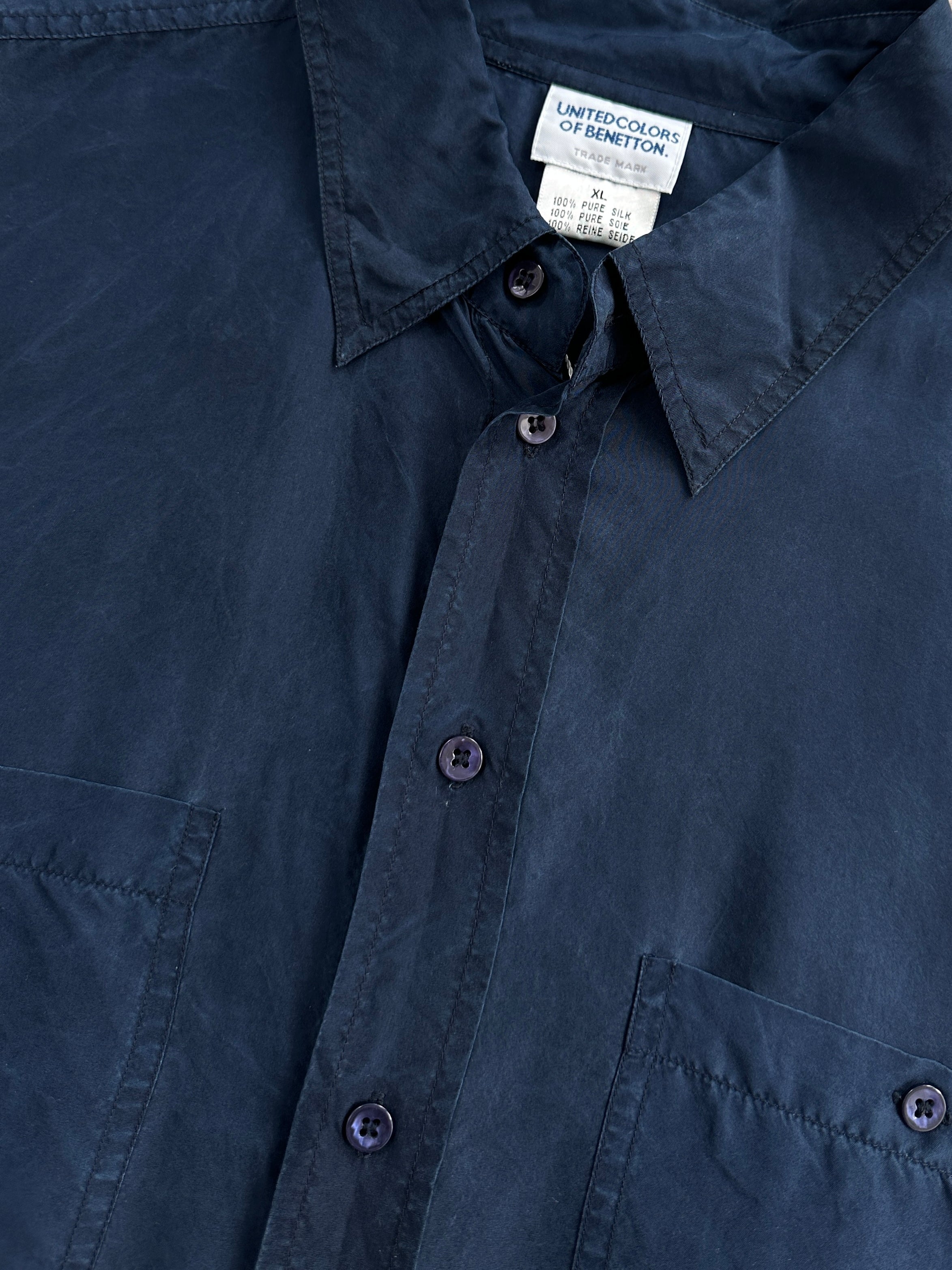 United Colors of Benetton 90s relaxed pure silk shirt in XL, shown with a classic collar and smooth silk fabric.
