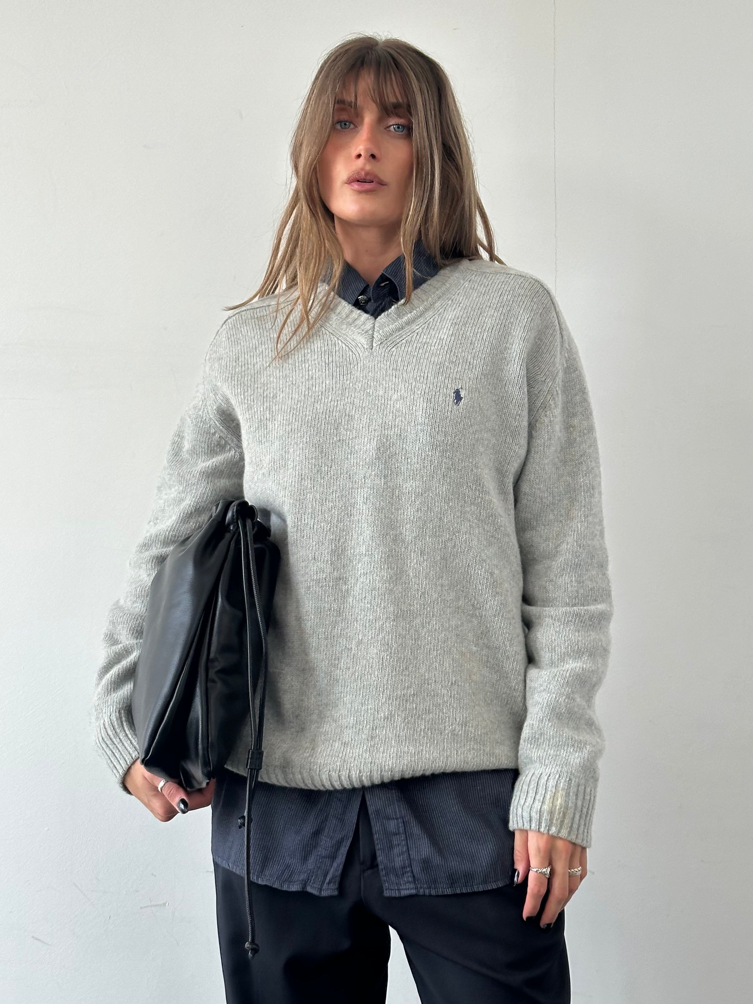 Ralph Lauren wool V-neck jumper in XL size, beige color, soft knit fabric, close-up of classic style and fine craftsmanship.