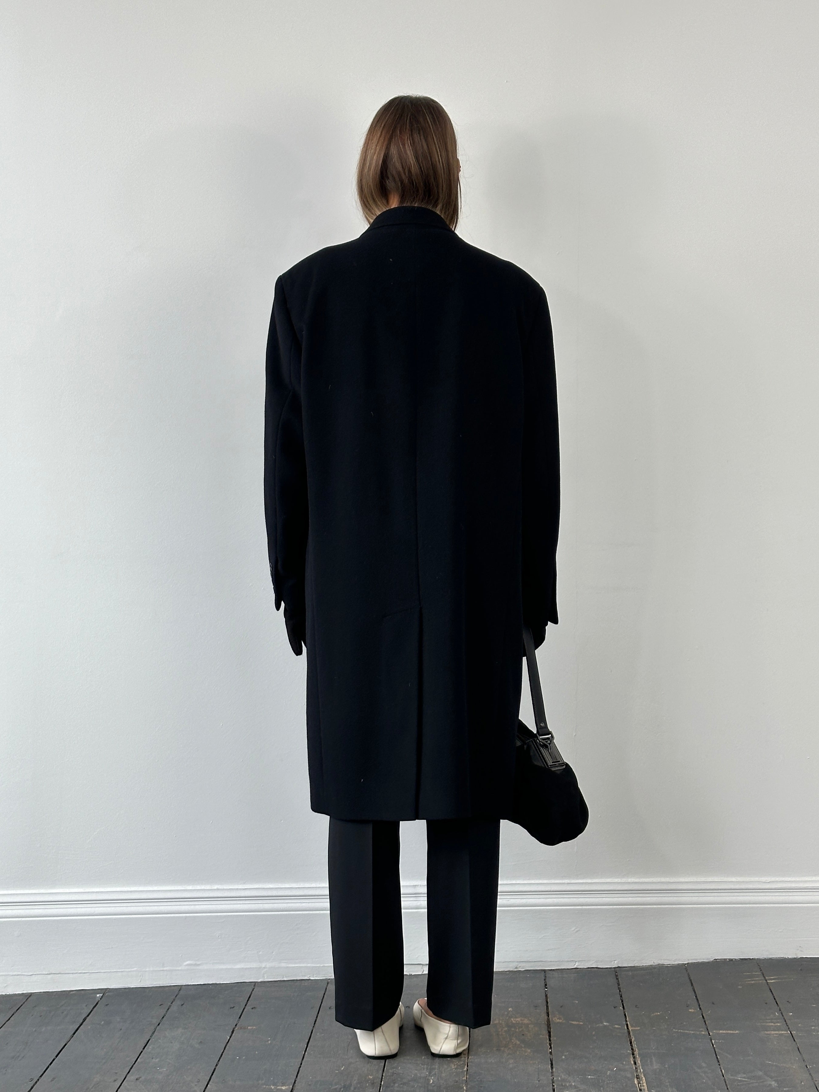 Balmain 1990s wool coat with minimal concealed placket in XL size, showcasing classic design and tailored fit.