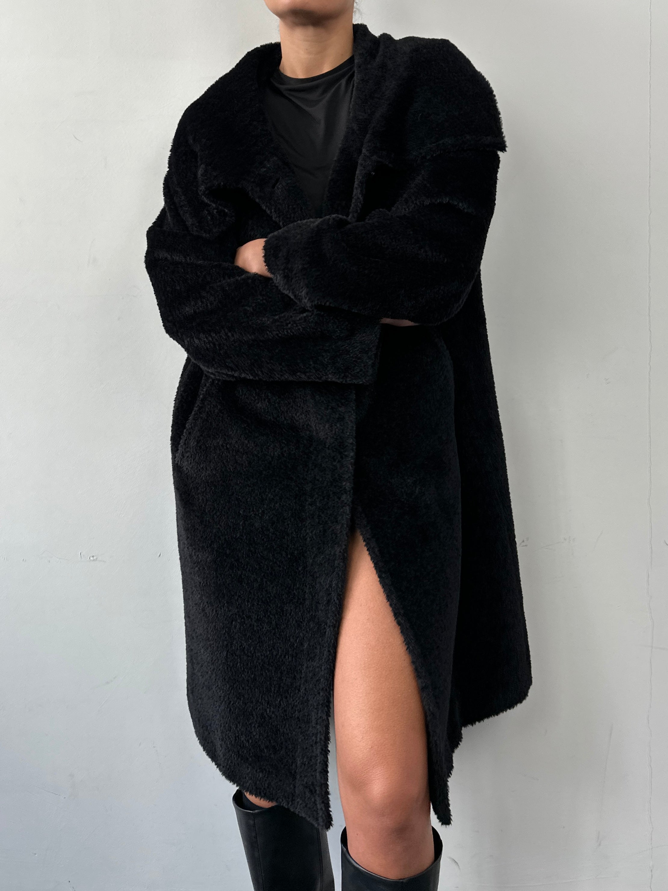 Max Mara Alpaca Virgin Wool Teddy Coat - M/L - SYLK