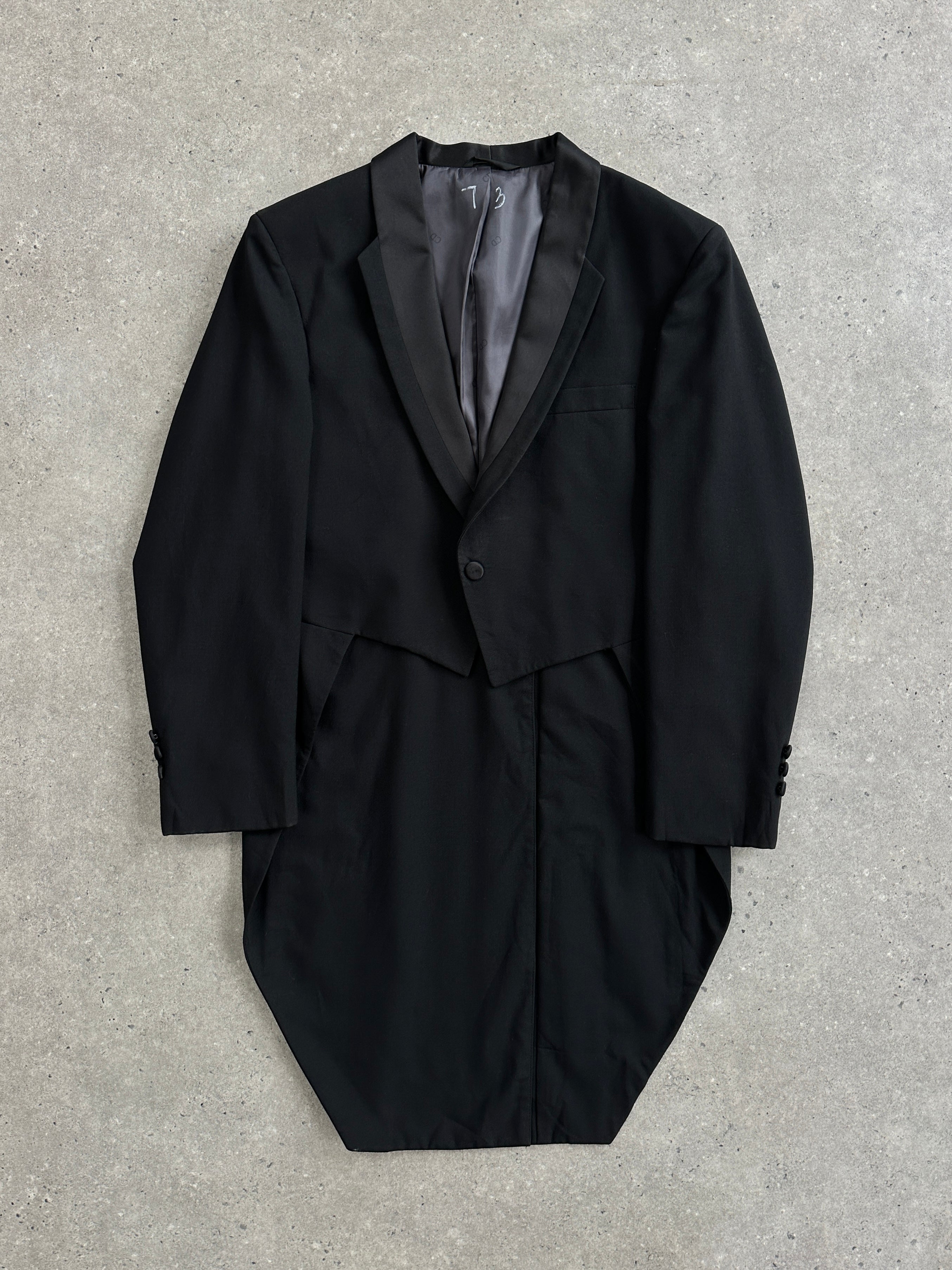 Christian Dior Grand Luxe 1980s tuxedo blazer with wool satin tailcoat, size 39R/L, featuring classic tailored design.