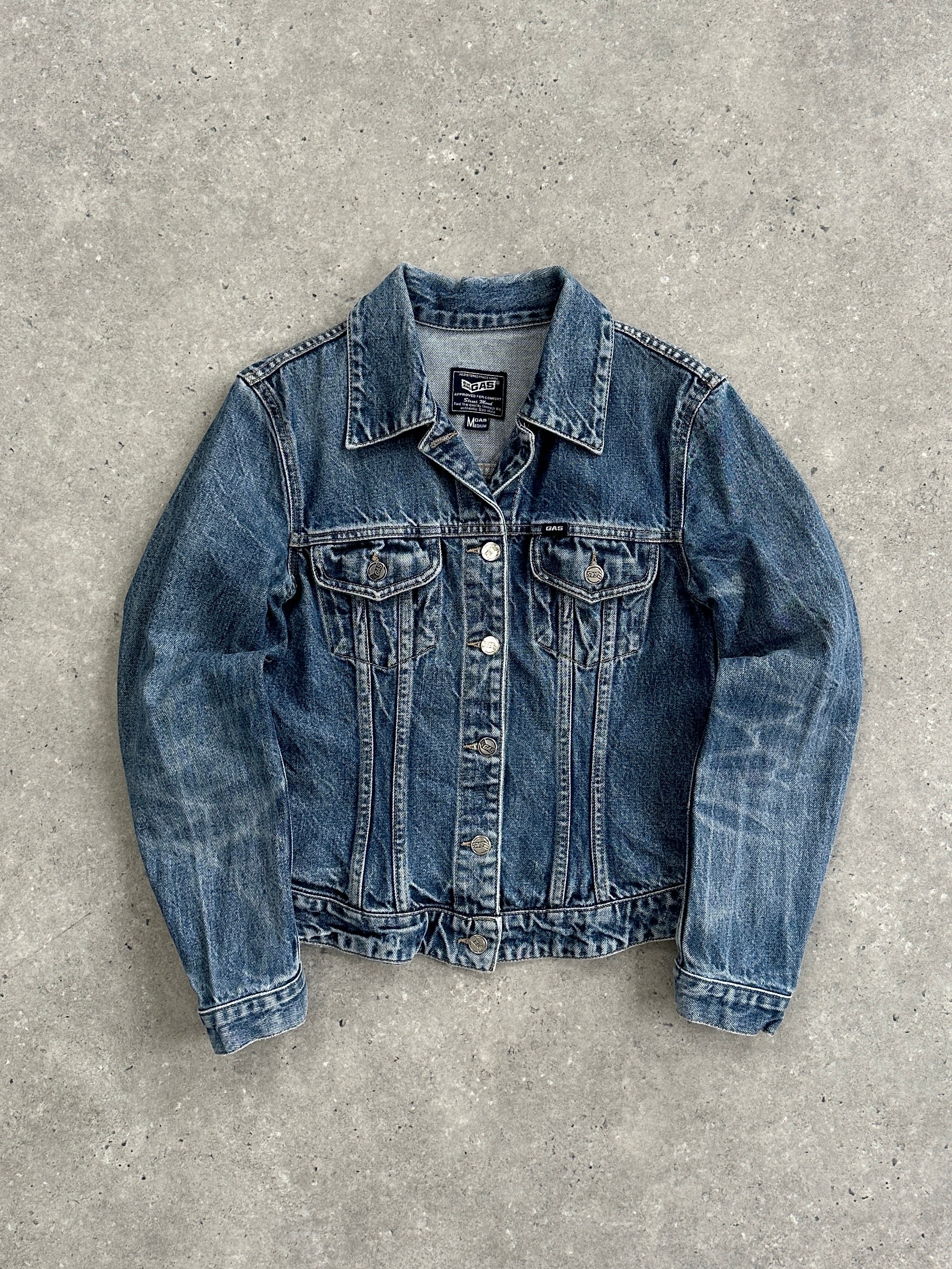 Gas fitted pure cotton denim jacket in size S, showcasing classic blue denim fabric with button closure and stylish fit.