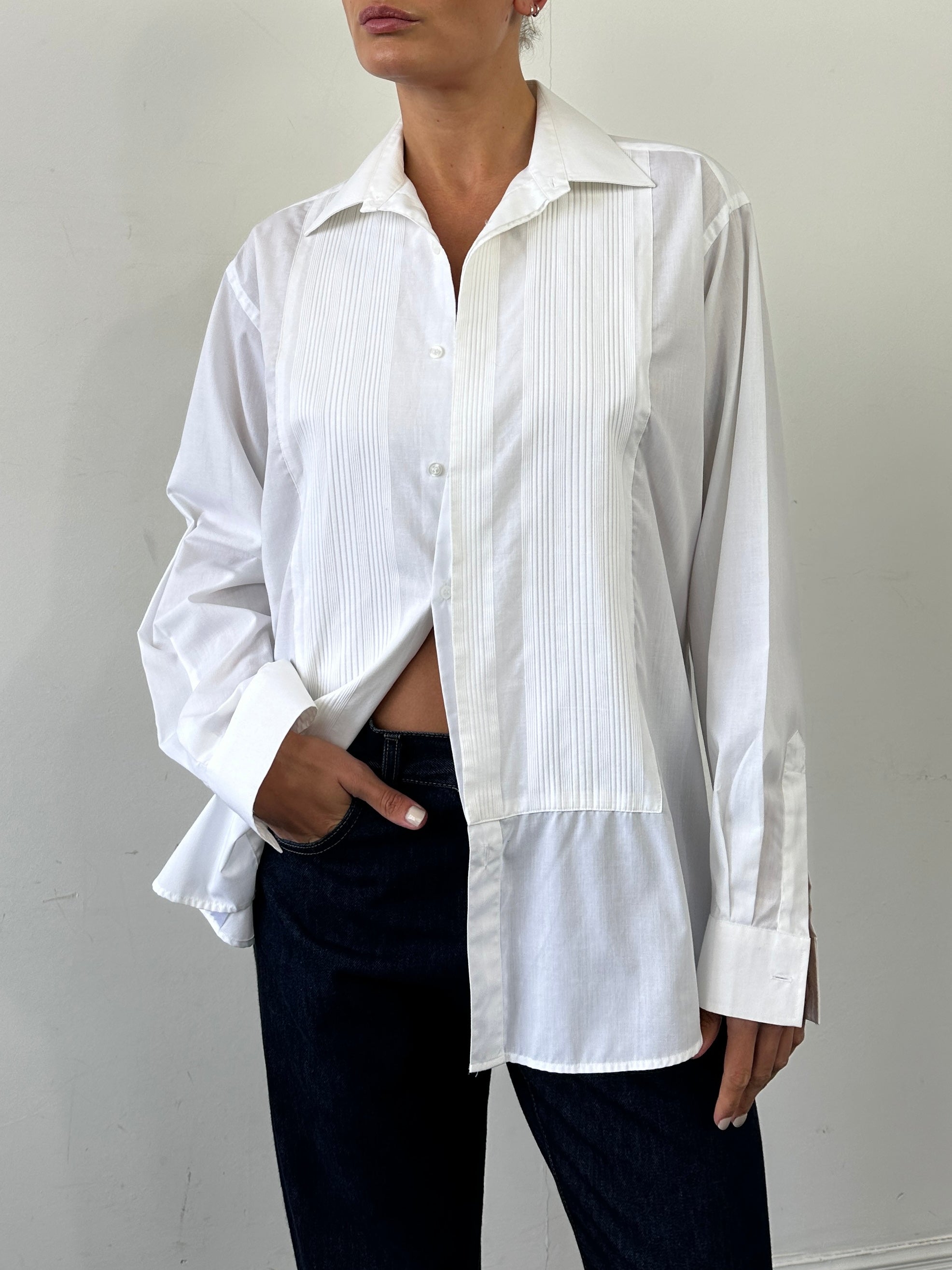Vintage cotton pleated tuxedo dress shirt in XL, showcasing classic style and tailored fit with pleated front details.