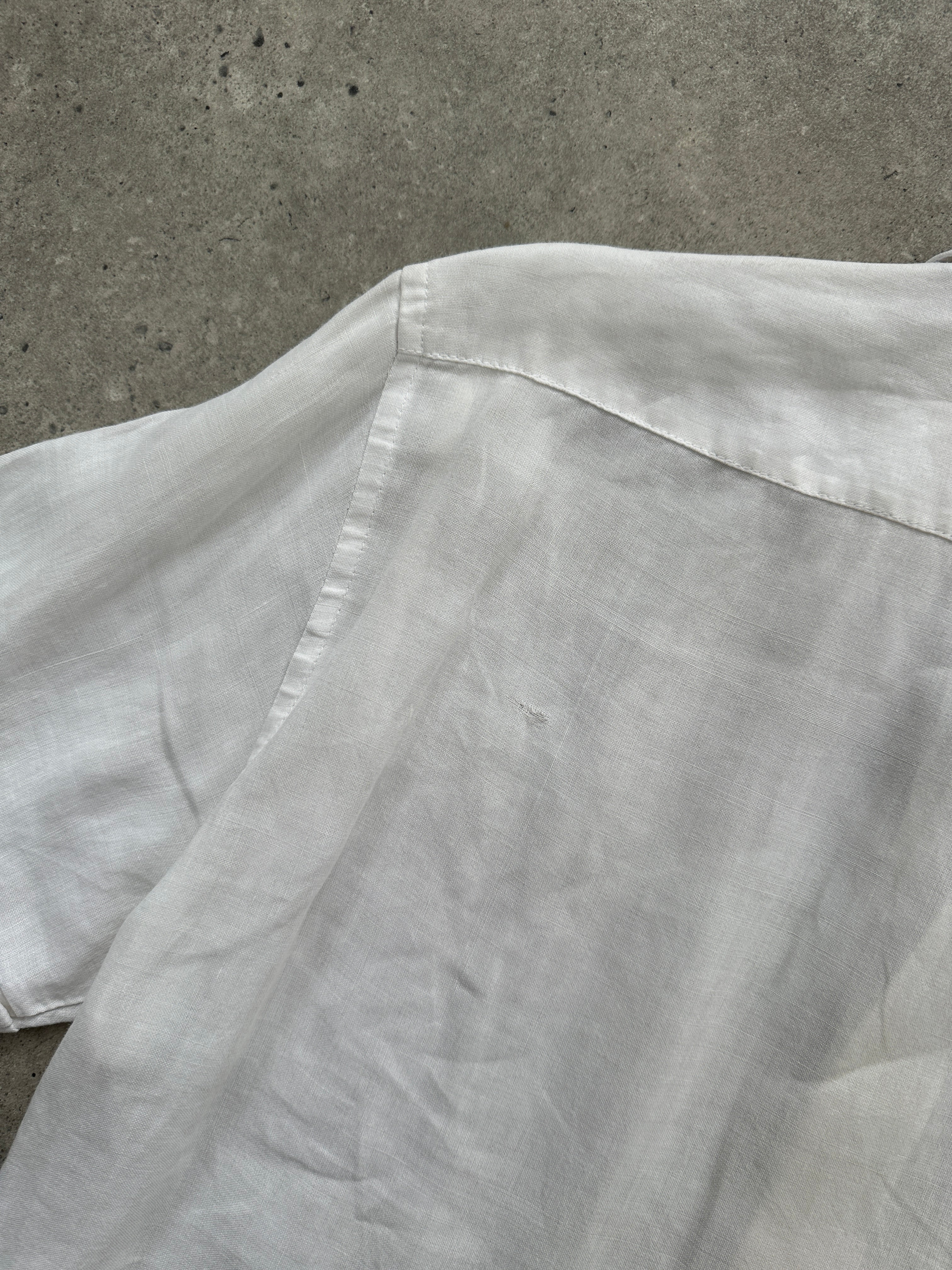 Guess Pure Linen Sheer Short Sleeve Shirt in white, lightweight and breathable with a classic fit and short sleeves.