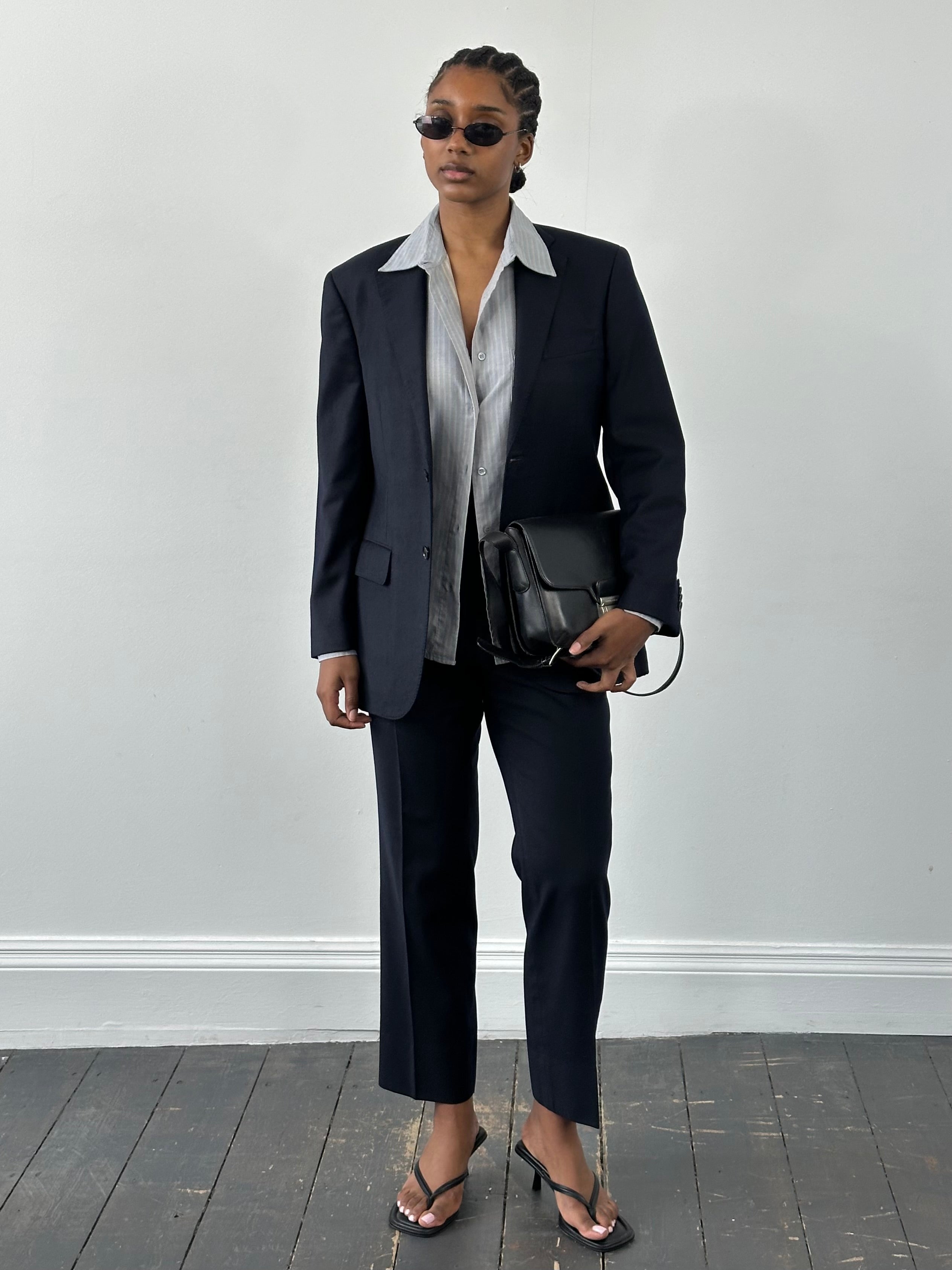Loro Piana x Ginza Yamagataya 2000s pure brushed wool suit in size 36R/W30, featuring a tailored fit and classic design.