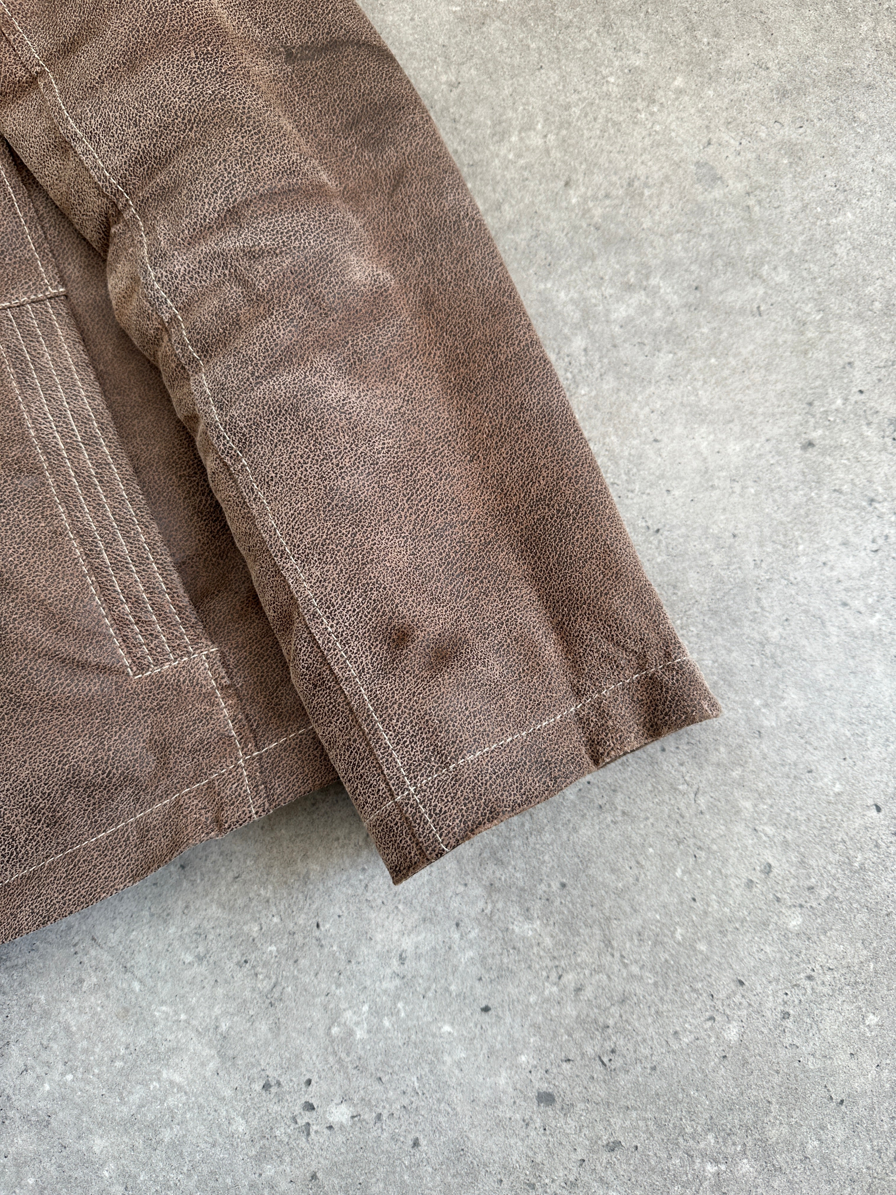 Vintage textured high neck leather jacket in XL, showcasing a classic design with detailed leather texture and high collar.