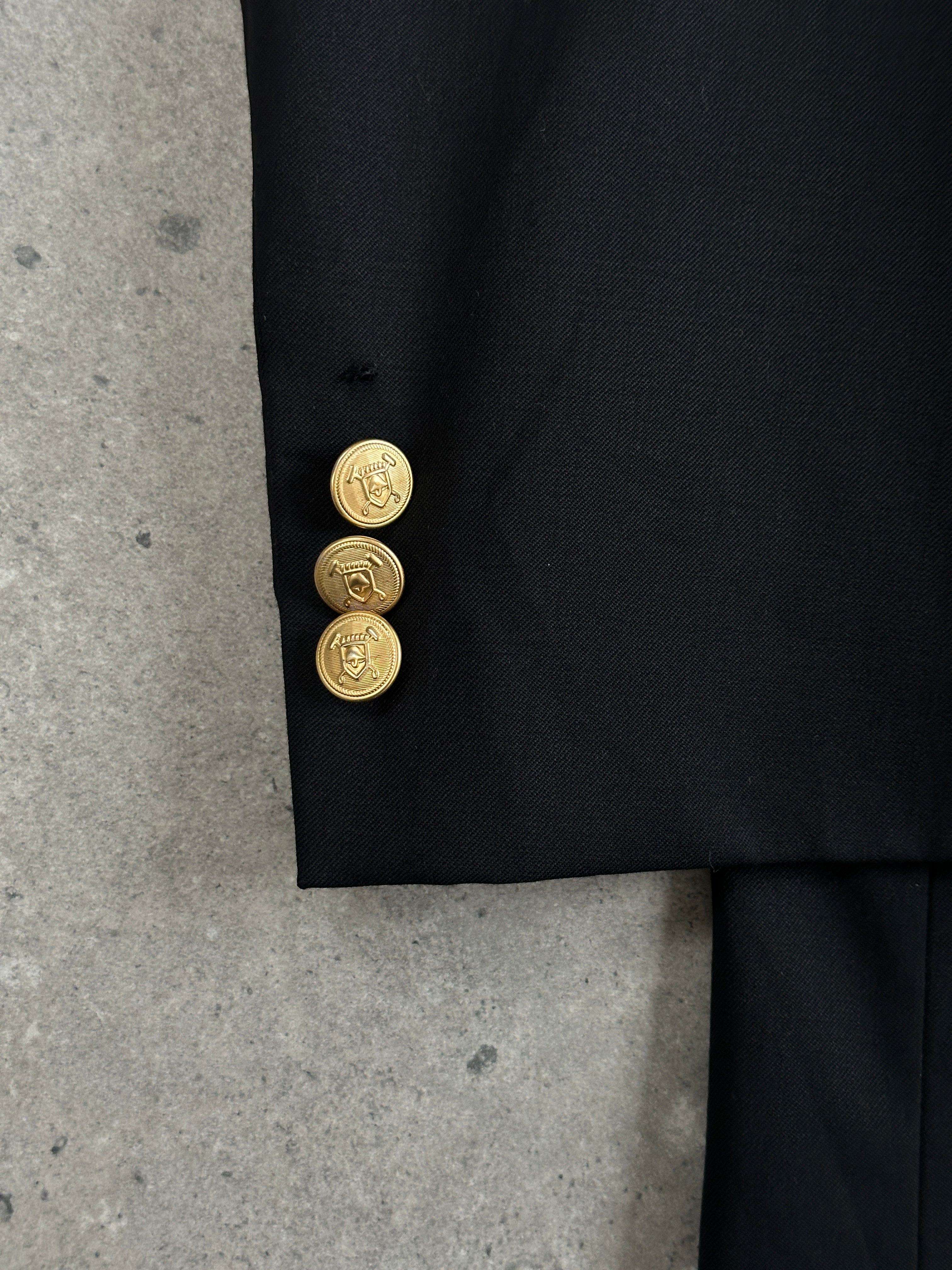 Ralph Lauren Lauren 2000s pure wool bespoke button blazer in size 44S/XL, navy blue with classic tailored fit.