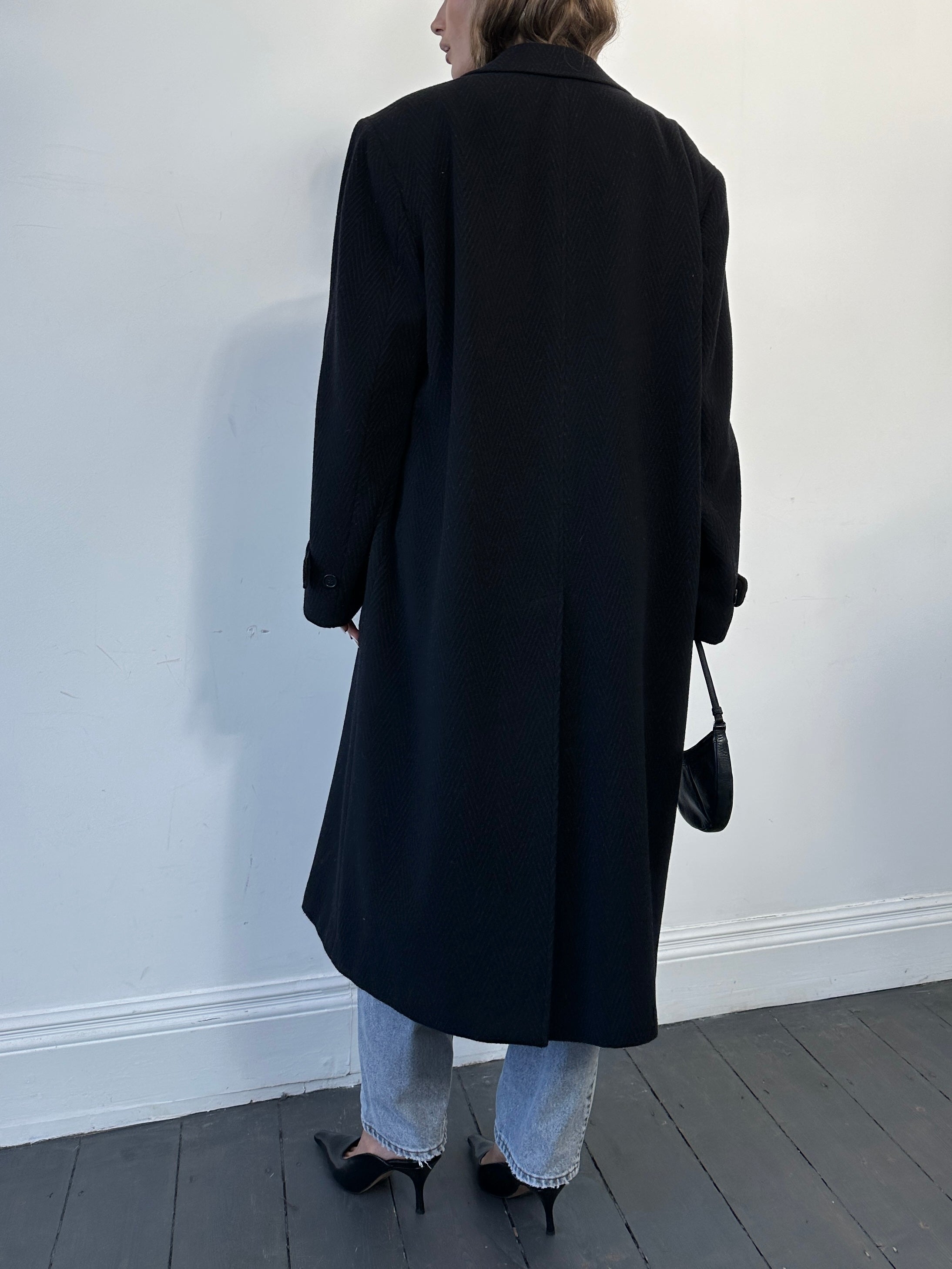 Valentino wool herringbone double-breasted coat in XL/XXL, stylish men's outerwear with classic pattern and tailored fit.