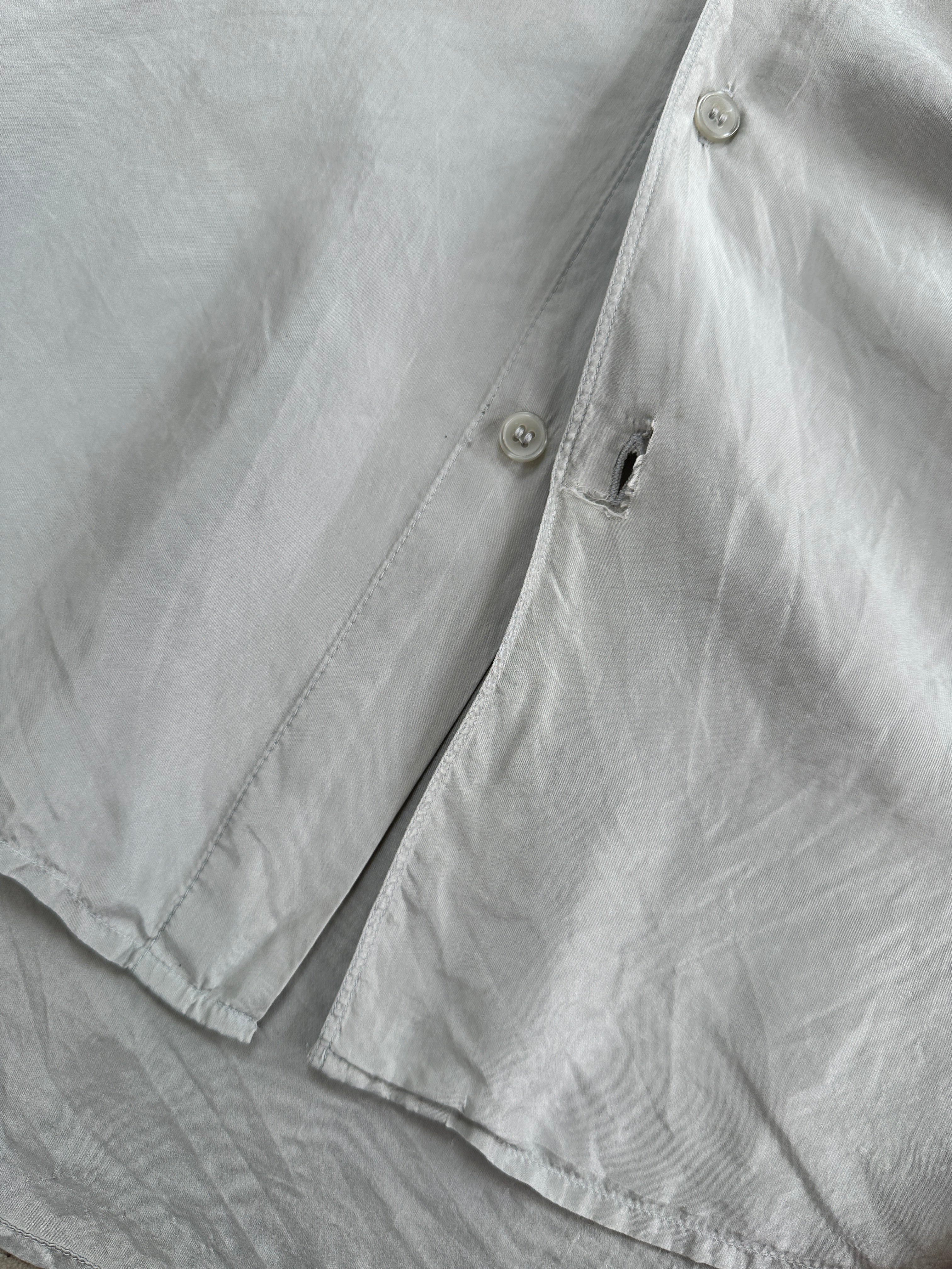 Vintage 1990s relaxed XL pure silk shirt, shown in the image with a classic collar and soft silk fabric.