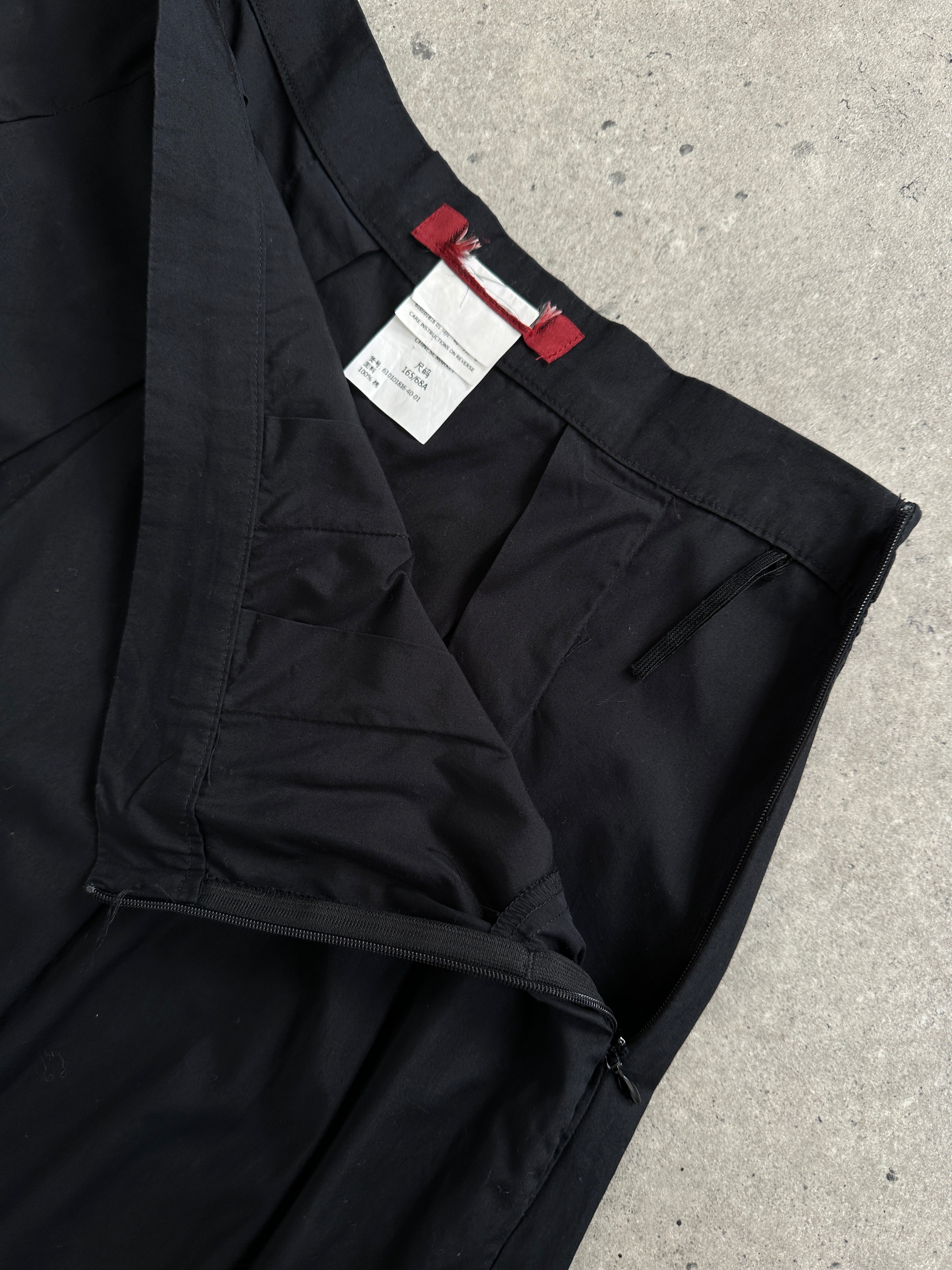 Max Mara Studio pure cotton pleated maxi skirt in W28, featuring a flowing design and elegant pleats.