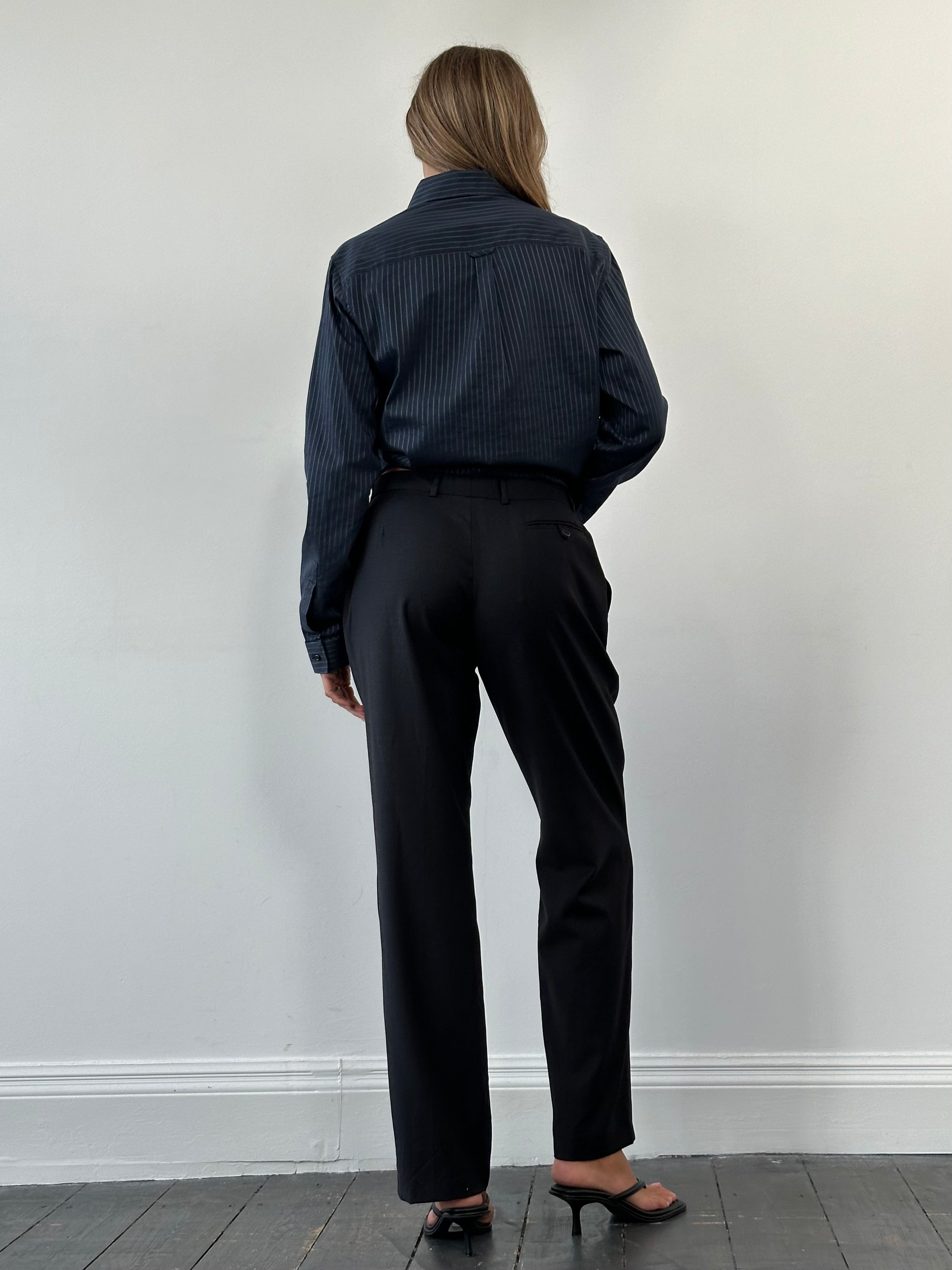 Giorgio Armani Classico pure wool low-mid rise trousers in size W30, tailored fit, dark gray fabric, front and back view