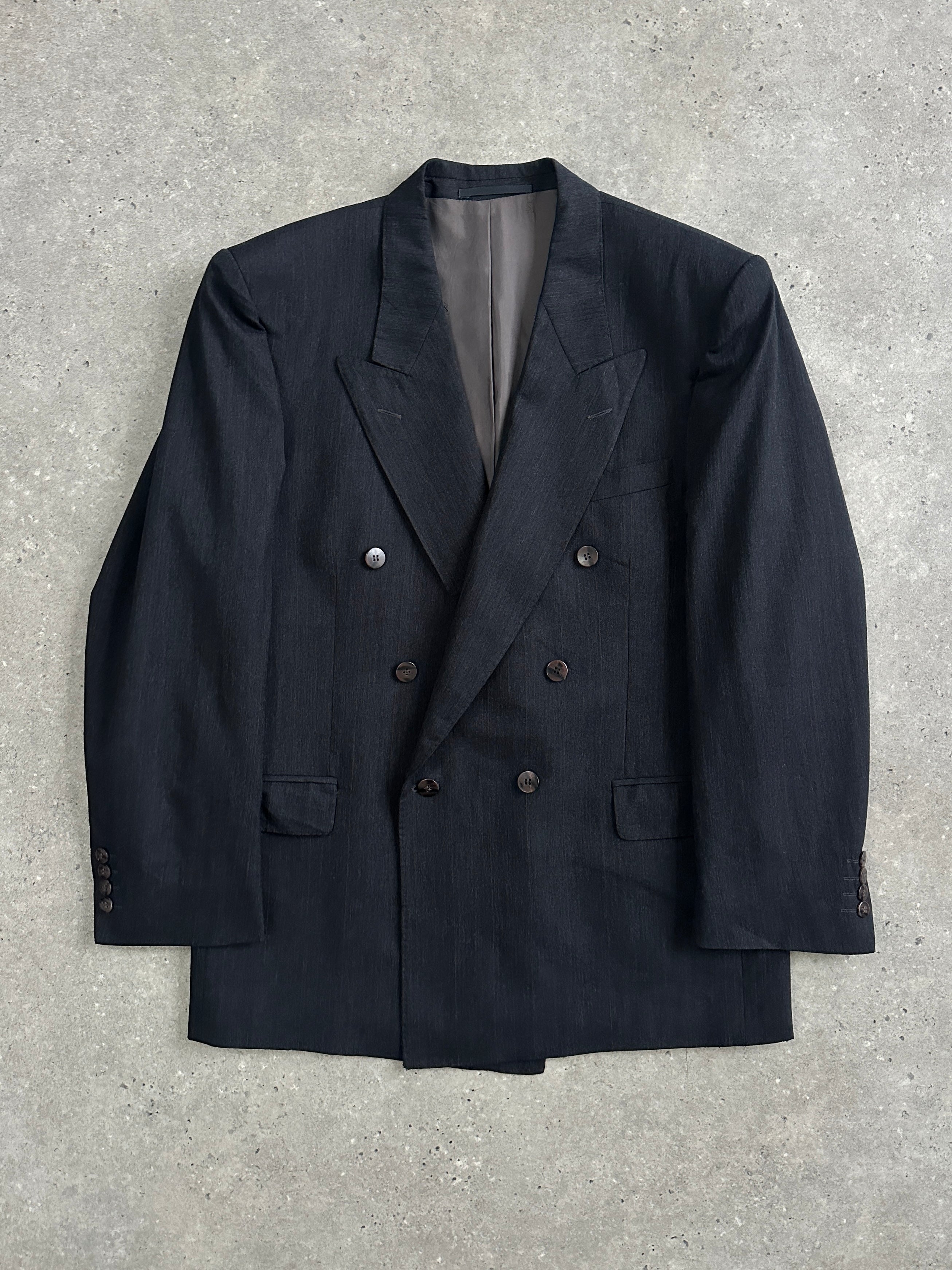 Yves Saint Laurent Pour Homme 1990s pure wool double-breasted blazer in size 42R/XL, with classic tailored fit and structured lapels.
