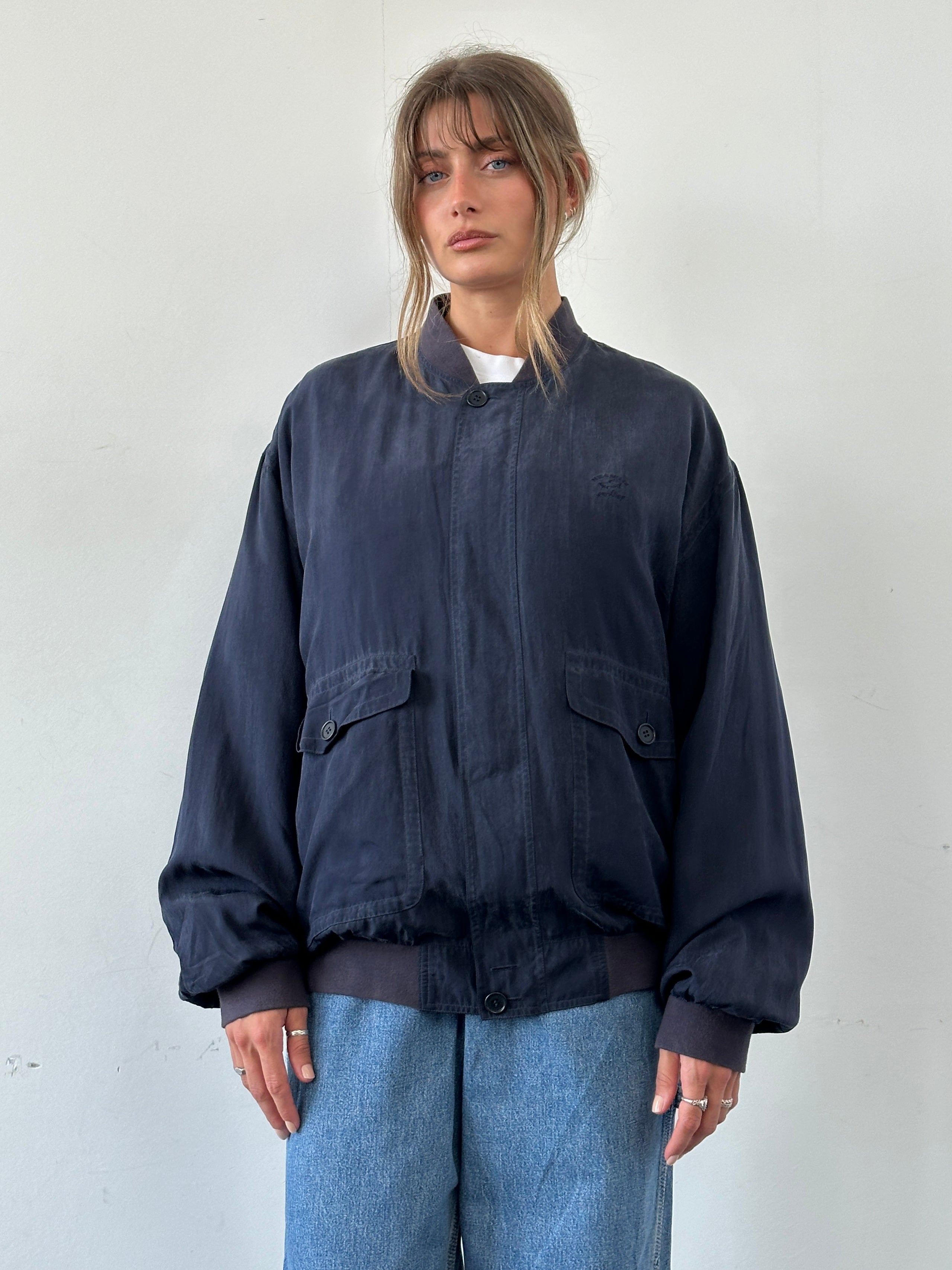 Paul & Shark pure silk bomber jacket in XXL, stylish men's jacket with smooth silk fabric and modern design.