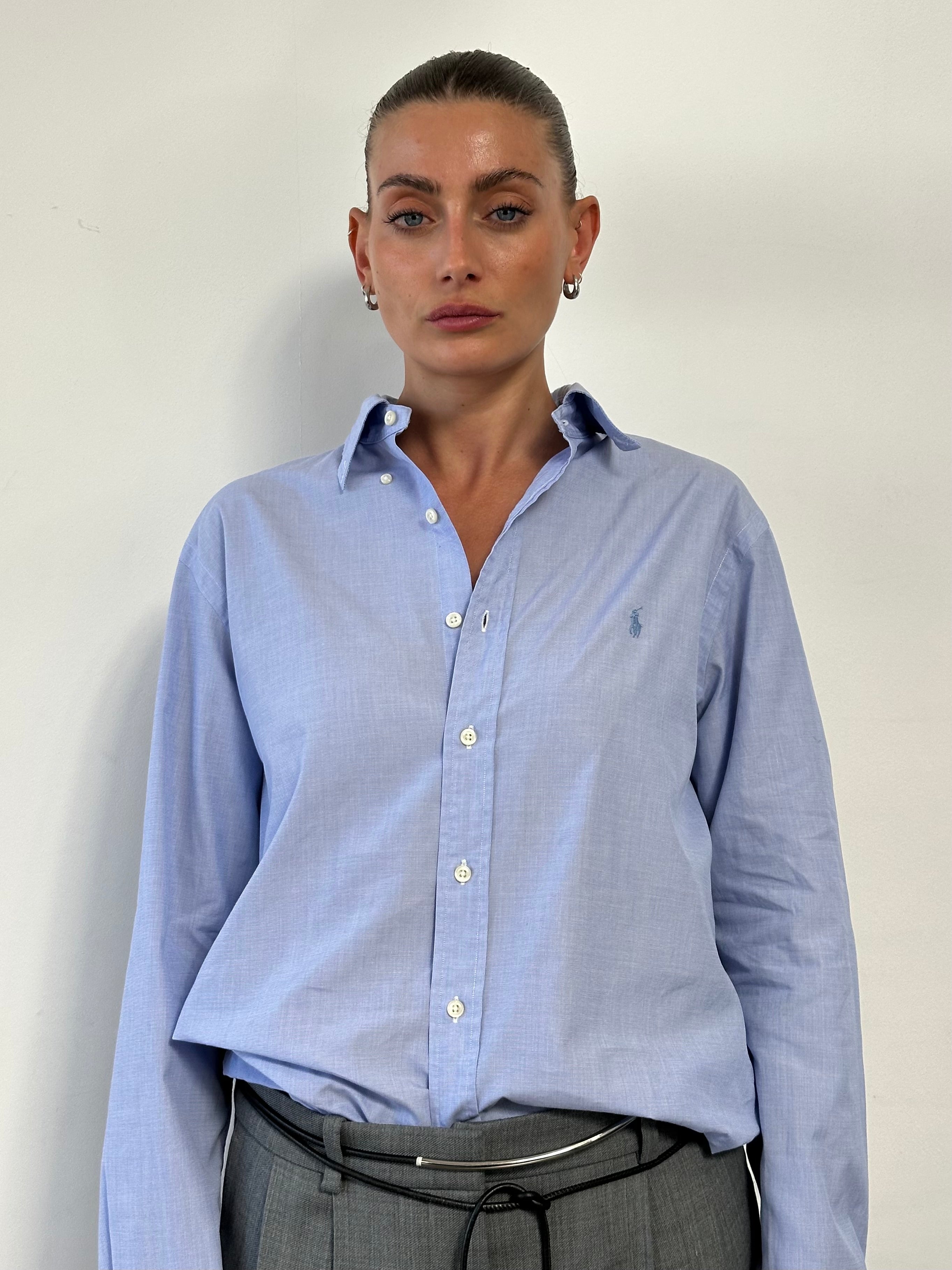Ralph Lauren Pure Cotton Logo Shirt in size L, featuring classic design and the brand's signature logo on the chest.