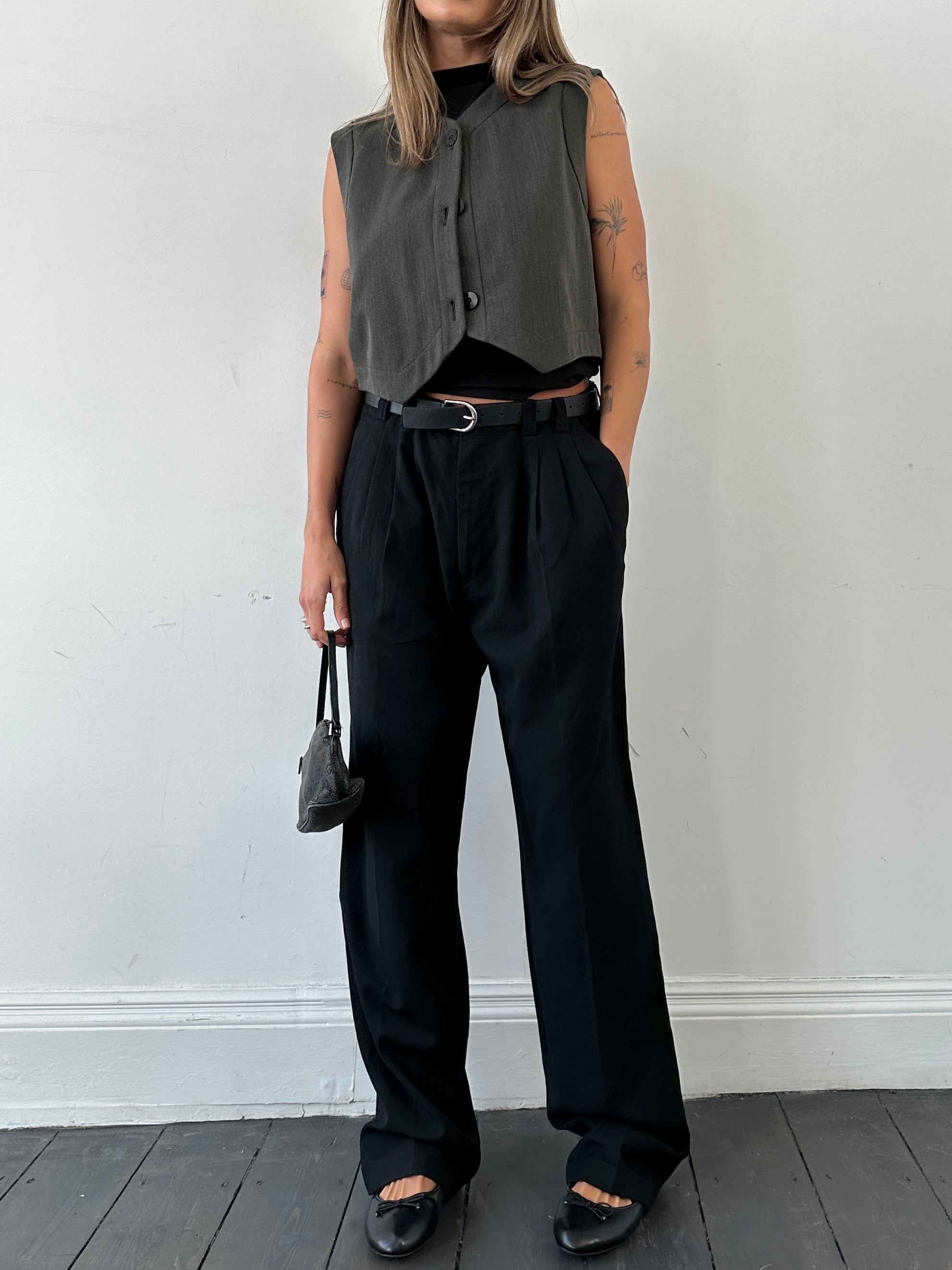Mani Wool Waistcoat in size L, featuring a stylish, tailored design with a button-front closure and soft wool fabric.