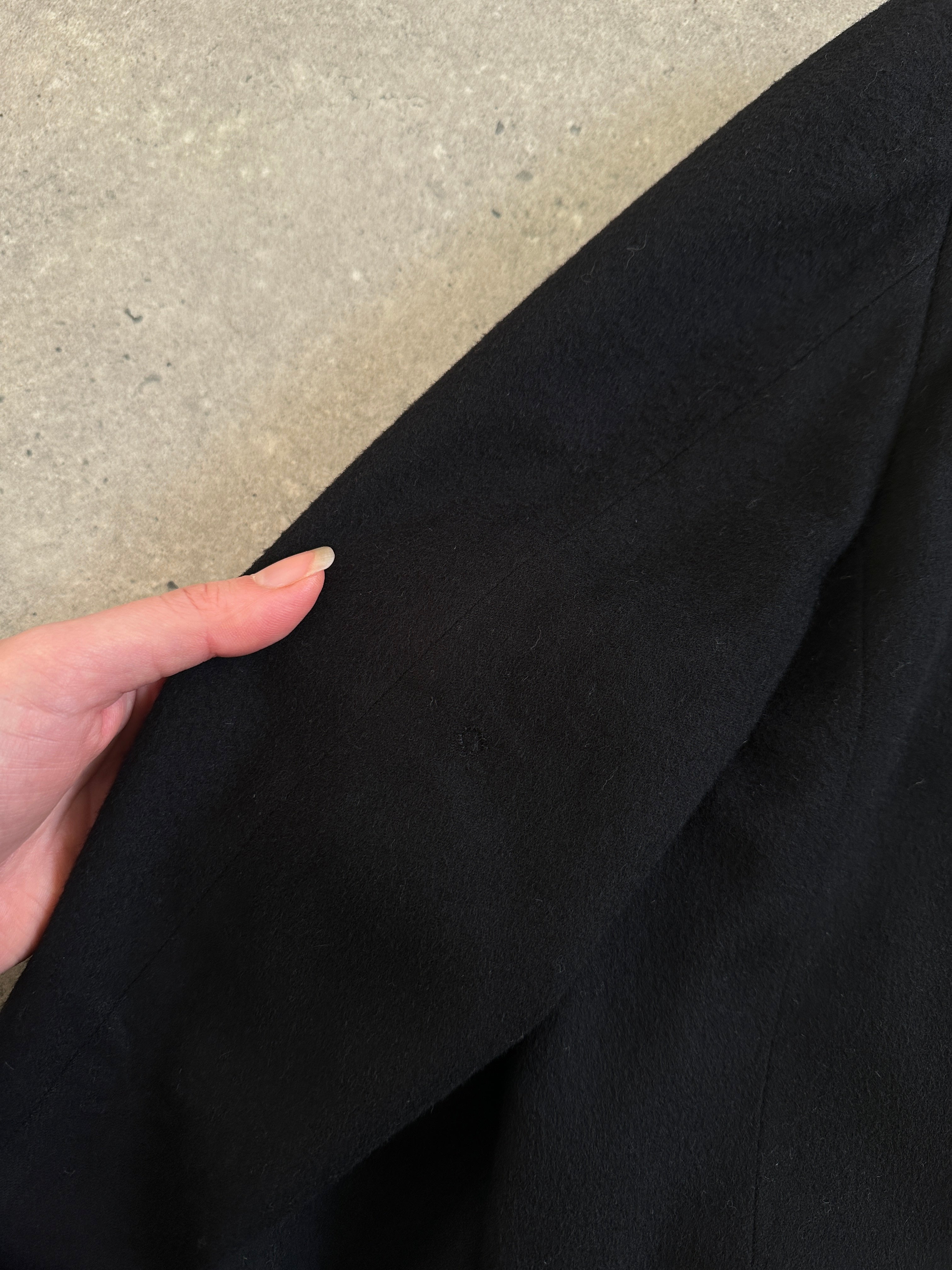 Pal Zileri x Loro Piana 1990s pure wool single-breasted blazer in size 44R/XL, shown in a classic tailored fit.