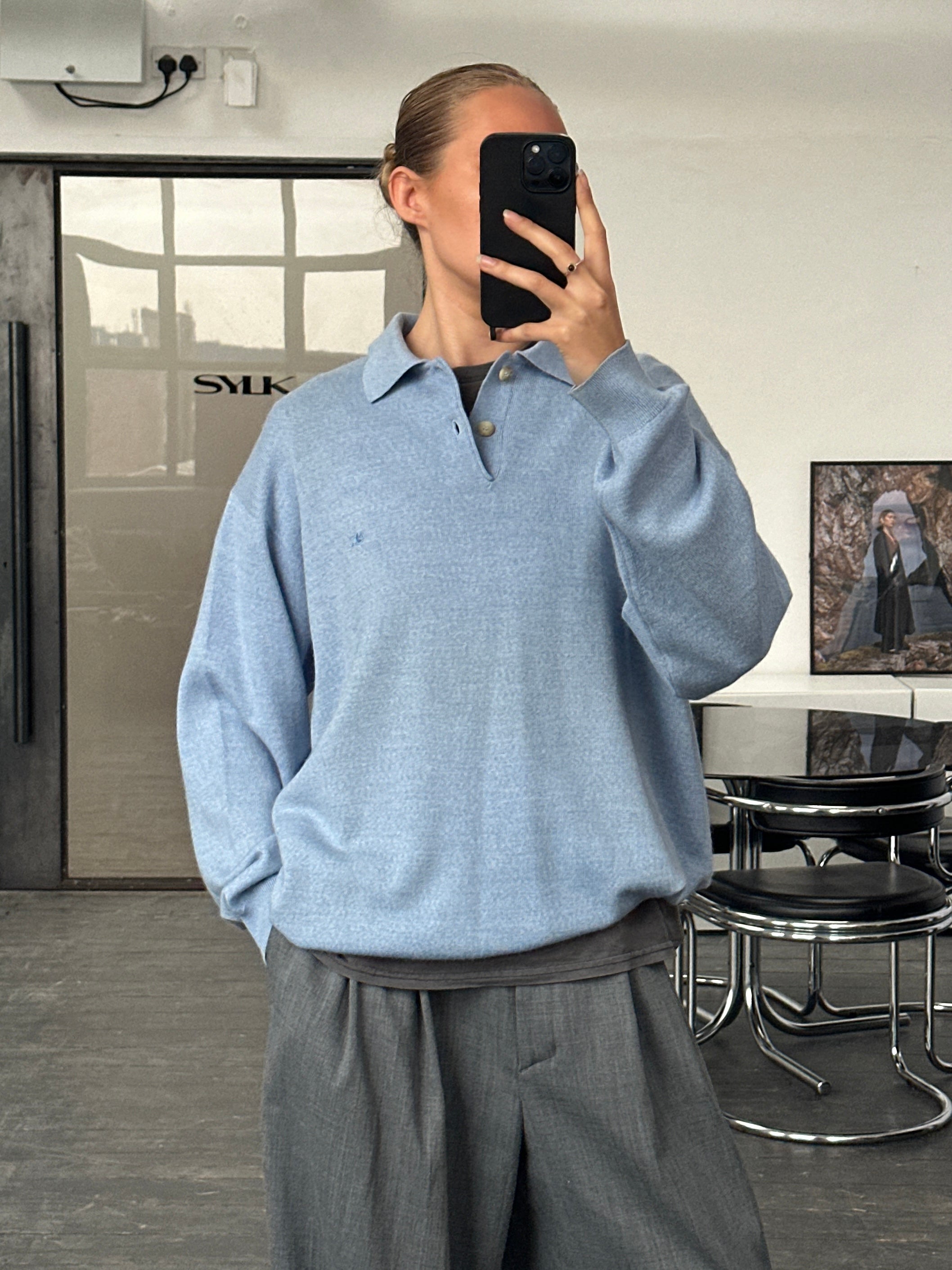 Burberry London 2000s Merino wool polo logo jumper in XL, featuring a classic design with the iconic Burberry logo on the chest.