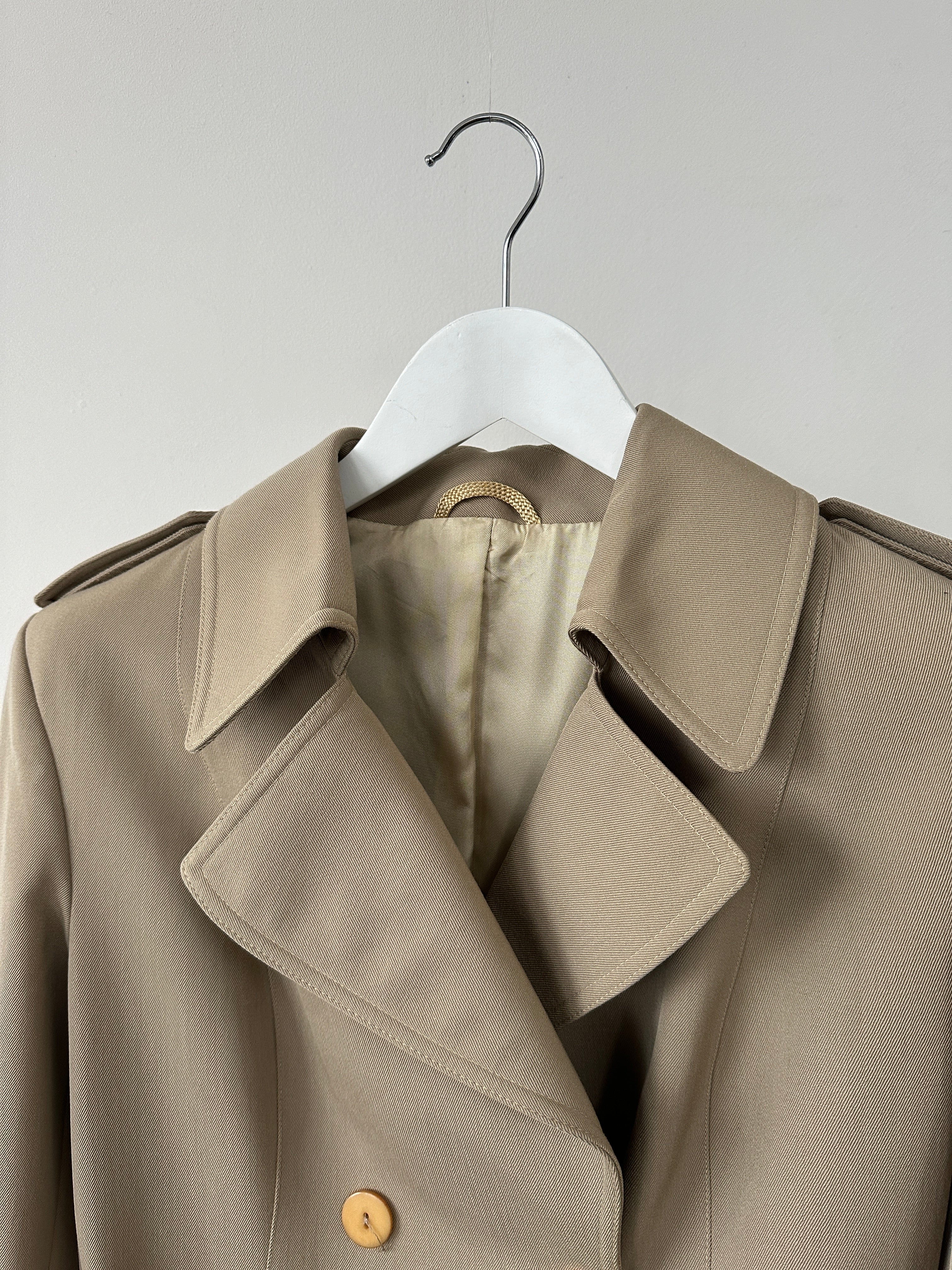 Vintage Italian double-breasted pure wool trench coat with belt, stylish vintage coat for S/M size, classic and warm outerwear.