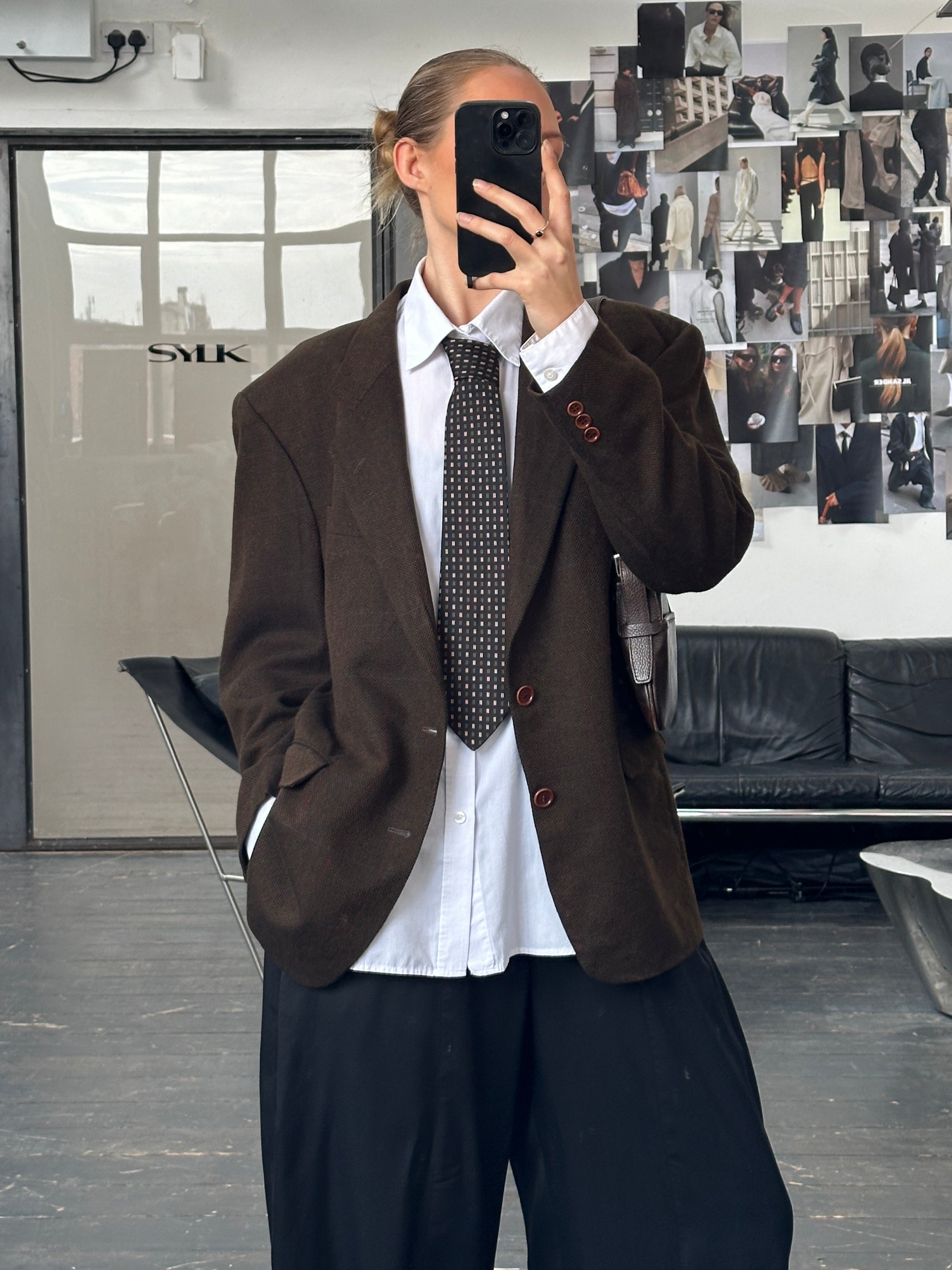Hugo Boss x Loro Piana 1990s pure cashmere check blazer in size 42R/XL, tailored fit with classic check pattern and structured collar.