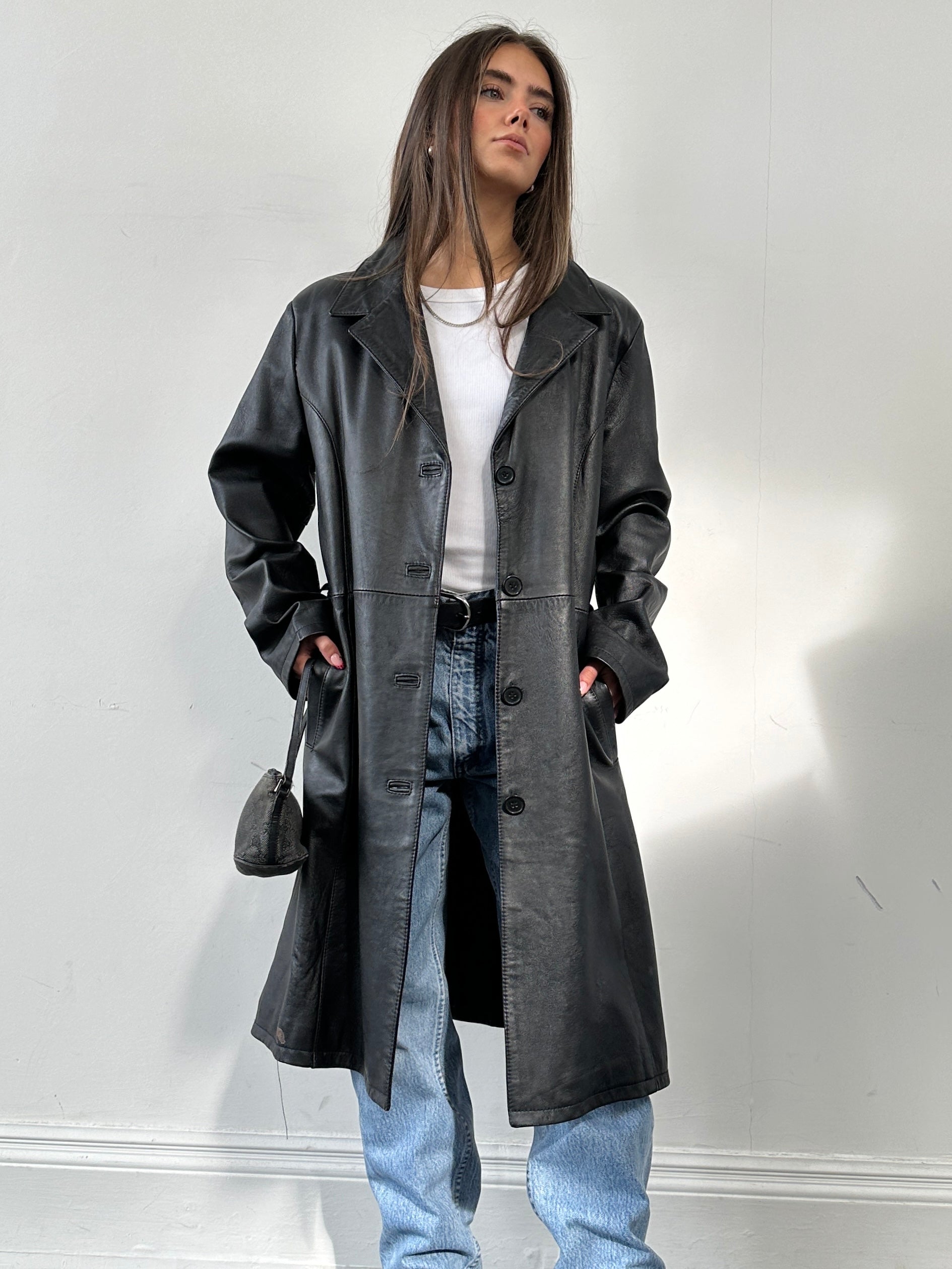 Italian vintage leather jacket in size S, featuring classic design and rich leather texture from the Vintage brand.