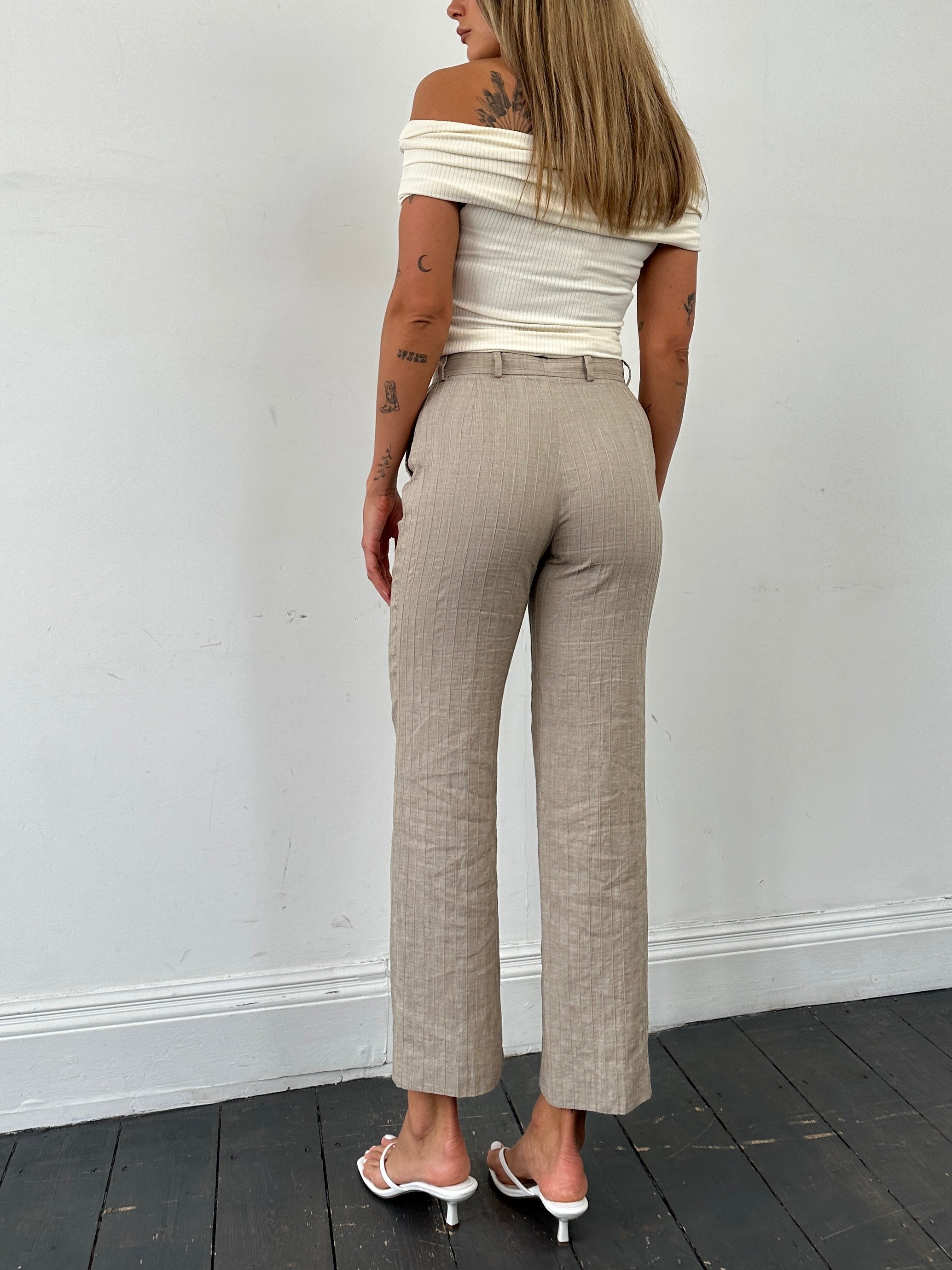 Armani Collezioni cotton linen striped trousers with mid-rise and straight leg fit, size W26, in a stylish, lightweight fabric.