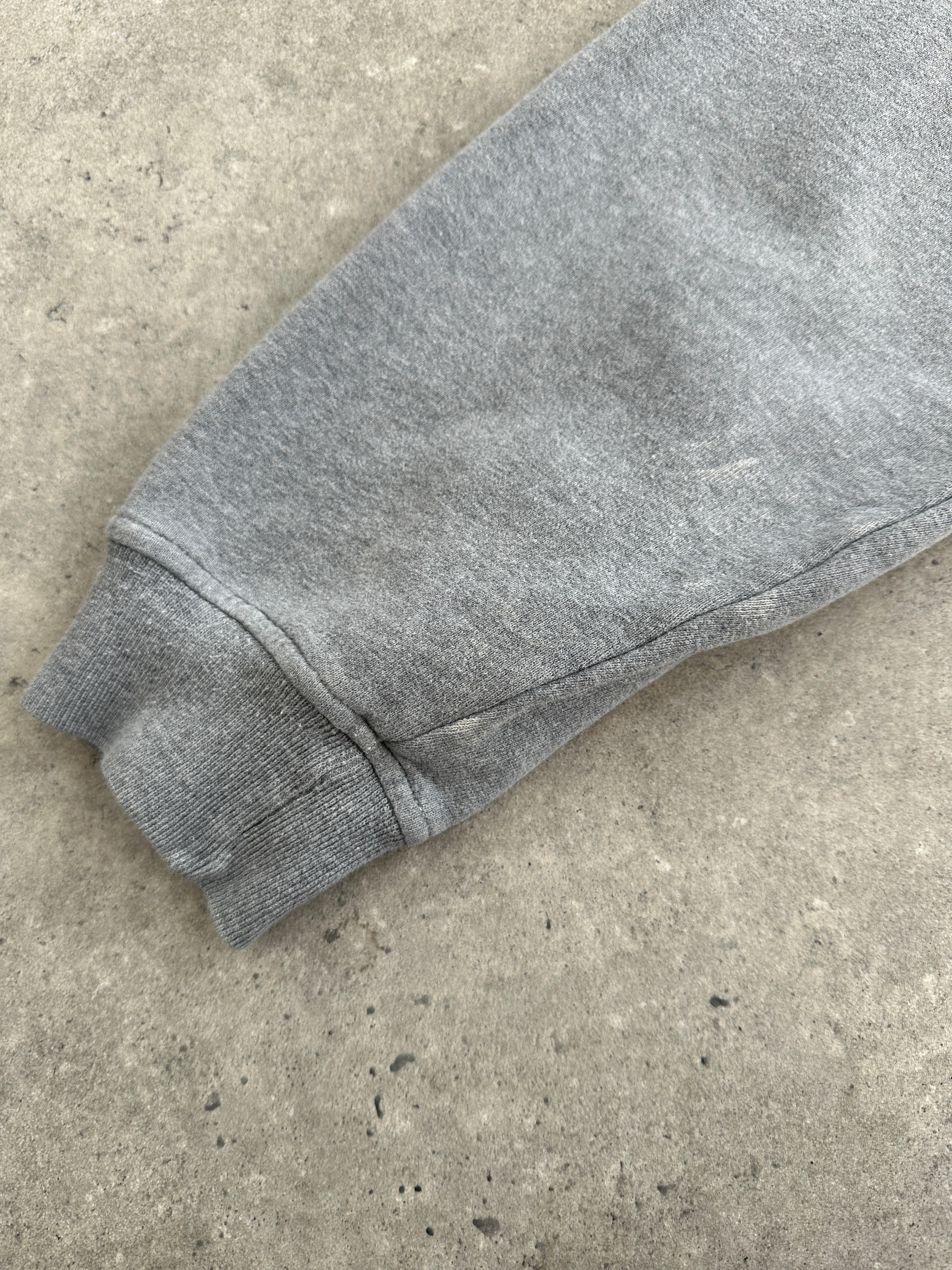 Valentino Sport embroidery logo sweatshirt in XL, featuring a casual fit and Valentino branding on the front.