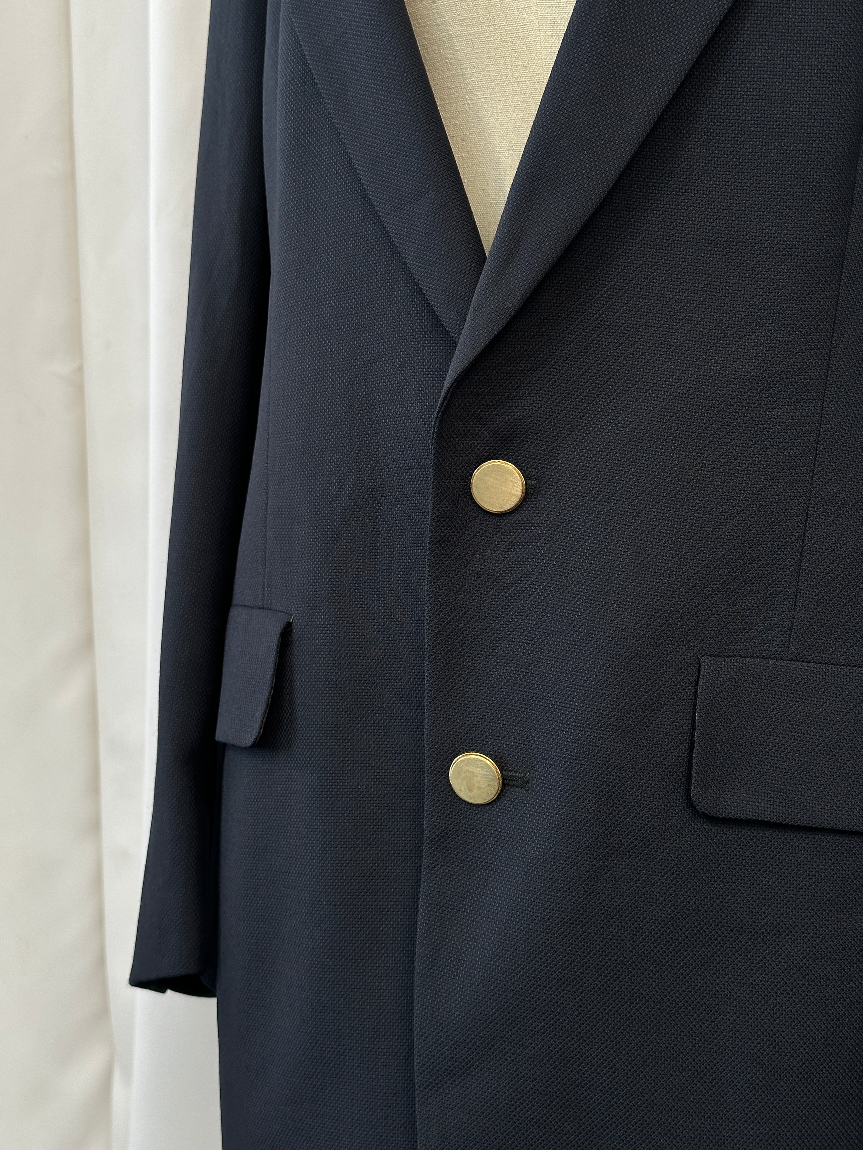 Christian Dior Monsieur 1980s pure wool bespoke button blazer, 38R/M, tailored fit with classic lapels and button details.