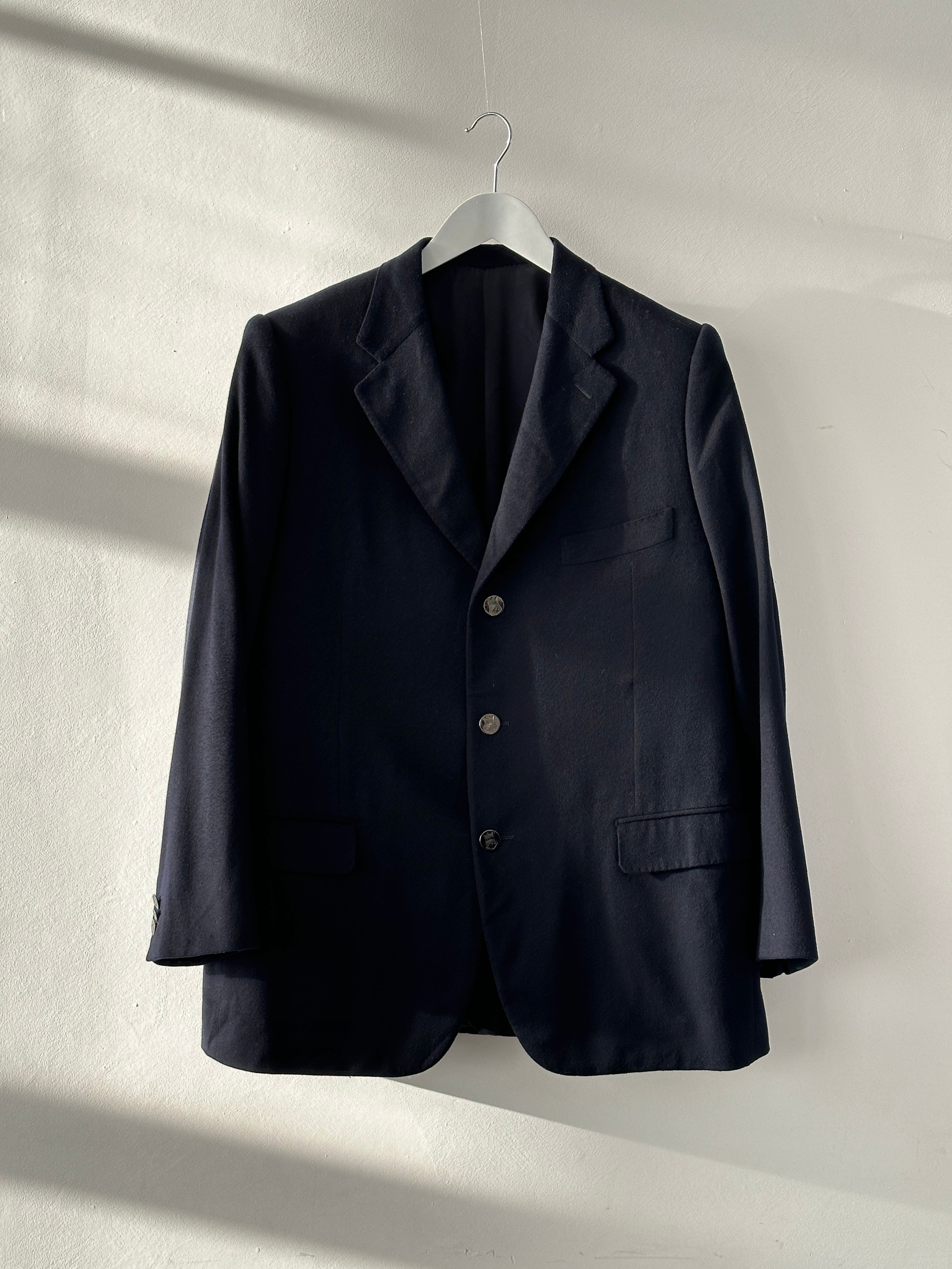 Aquascutum x Loro Piana brushed pure wool blazer in size 42R/XL, tailored fit with classic lapel and textured fabric.
