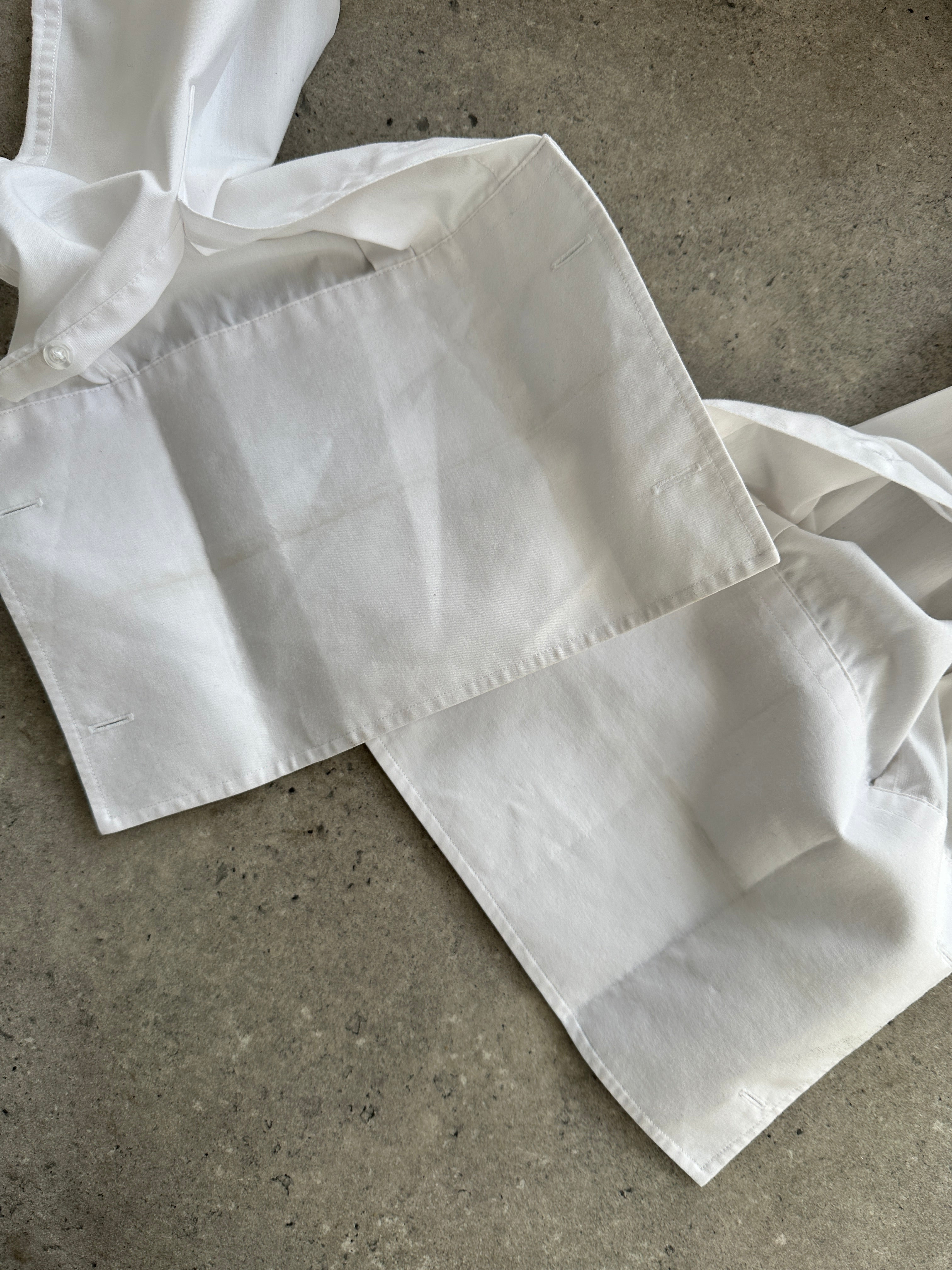 Yves Saint Laurent Pour Homme white cotton logo dress shirt in XL, featuring a sleek design and classic collar.