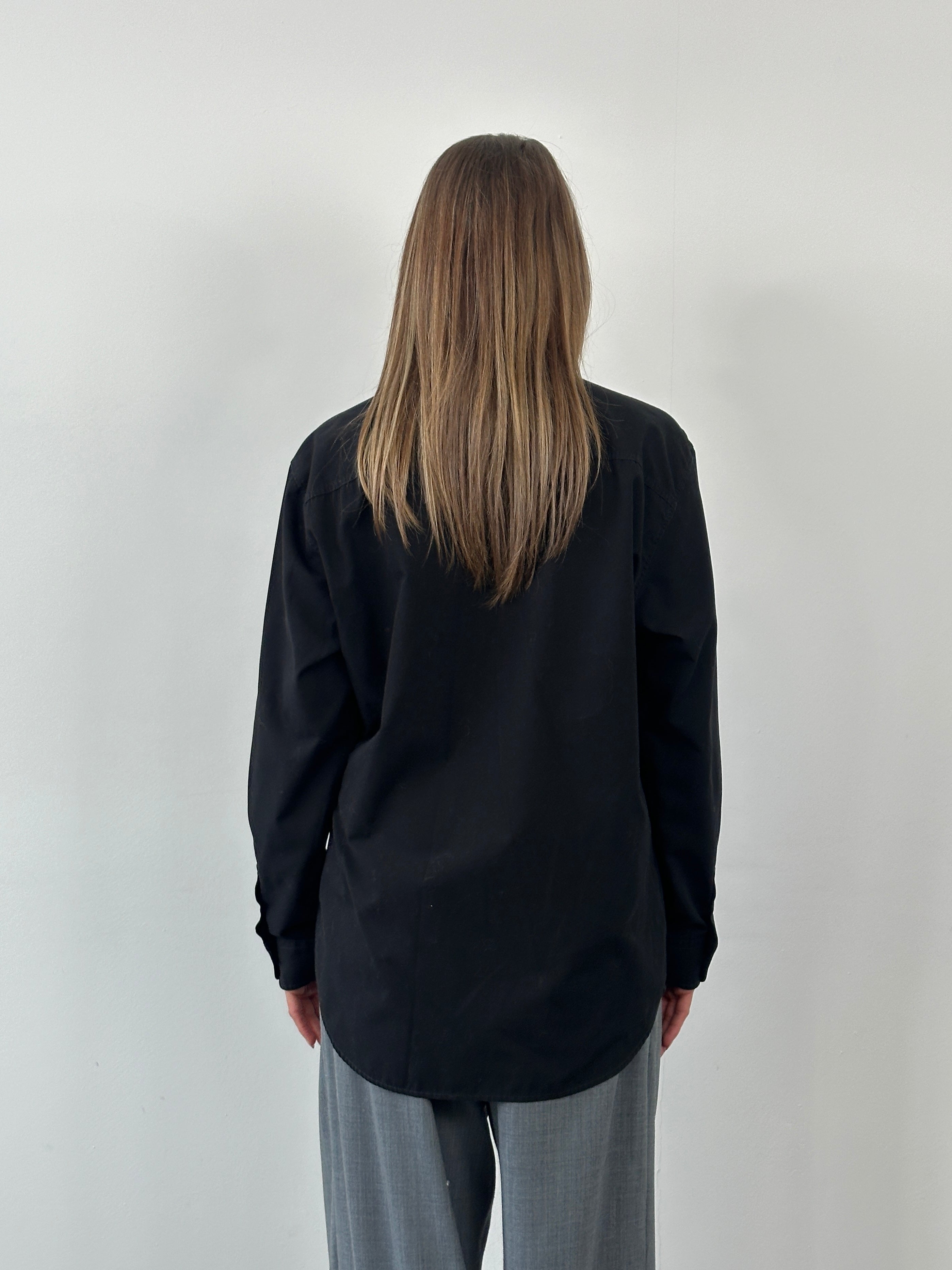 Armani Jeans 1990s cotton logo shirt in size L/XL, featuring the iconic Armani branding and classic casual shirt design.