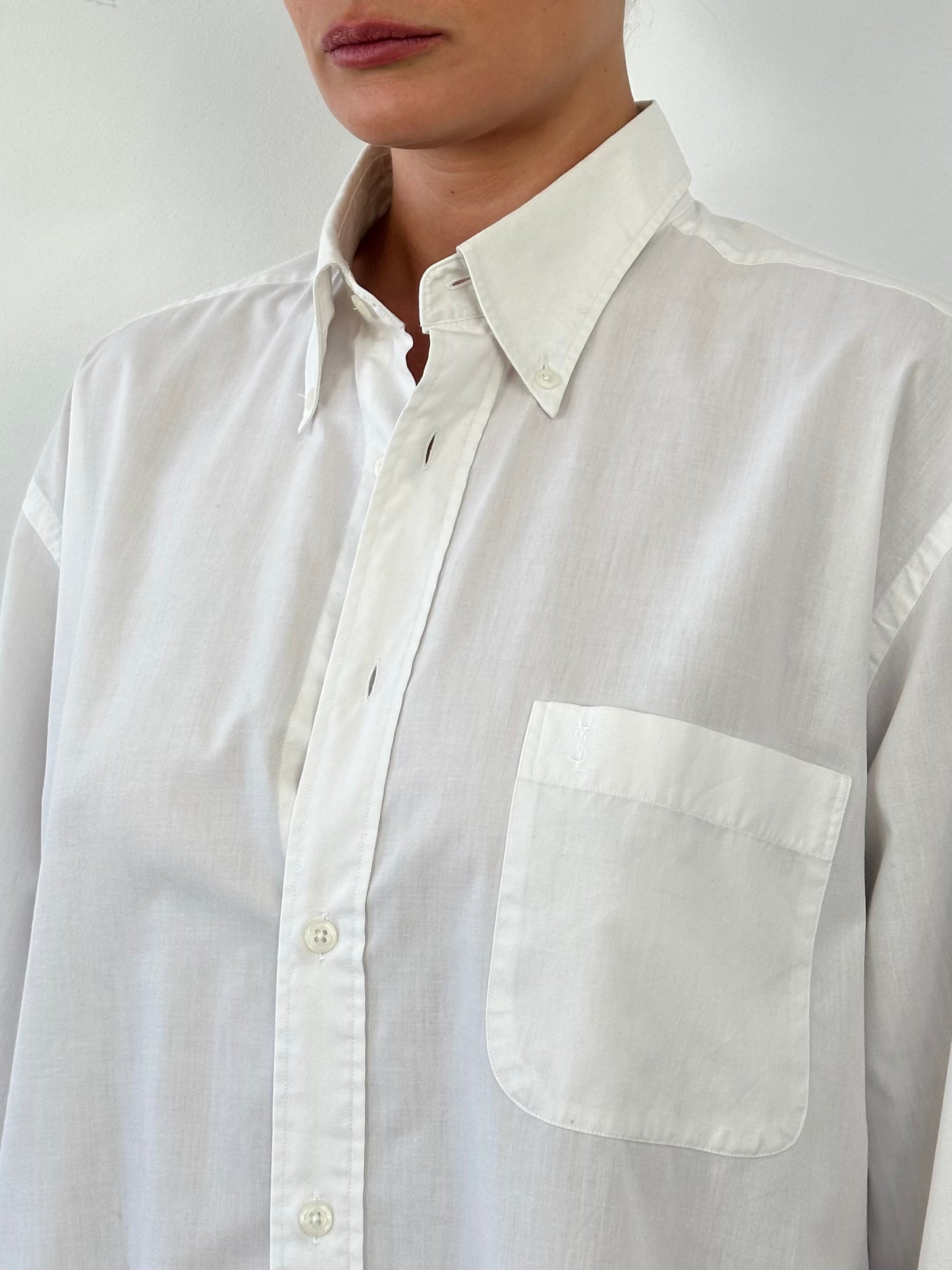 Yves Saint Laurent 90s cotton logo shirt in XL, featuring a classic design with the brand's logo on the chest.