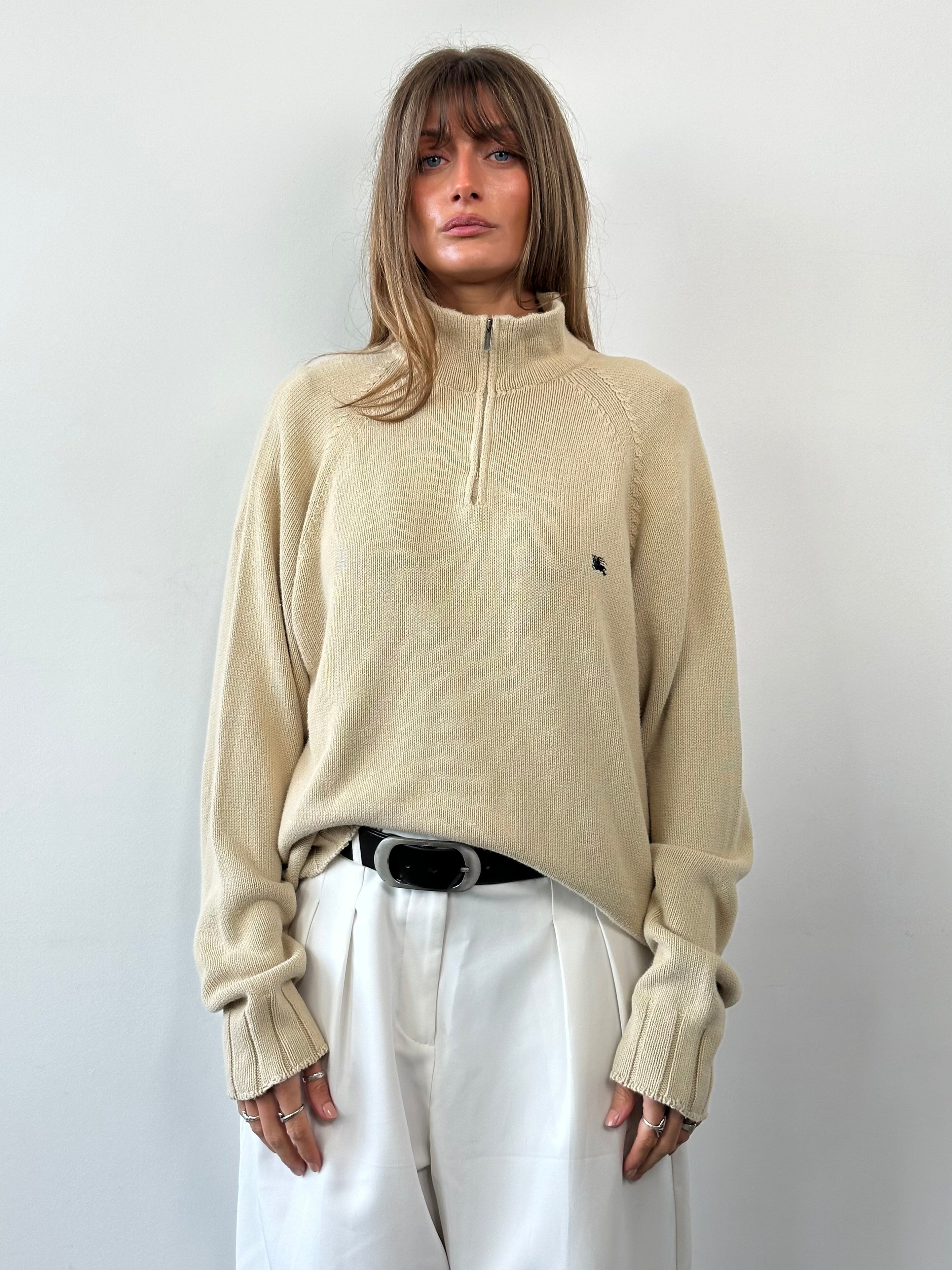 Burberry London pure cotton quarter zip logo jumper in size XL, featuring a classic design and the iconic Burberry logo.