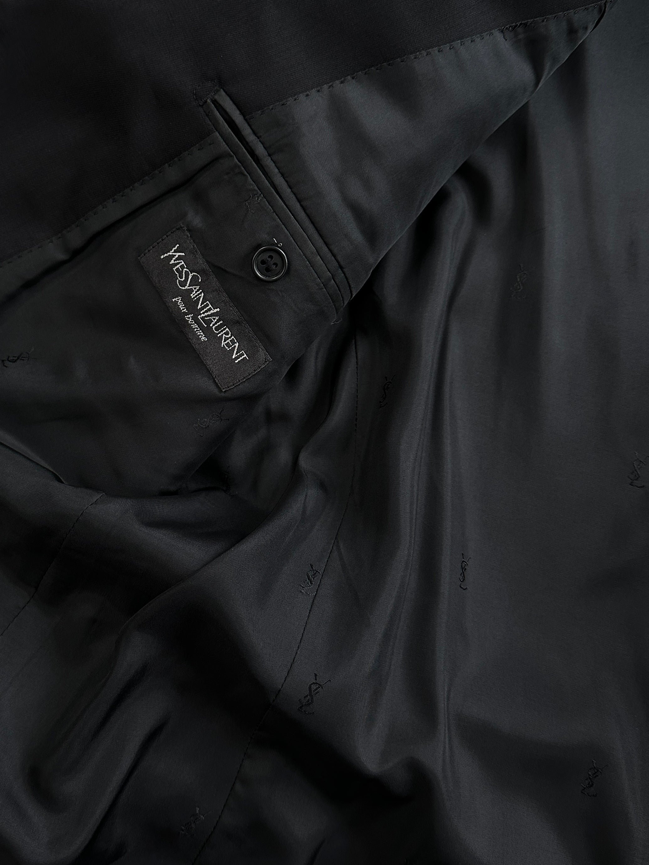 Yves Saint Laurent men's 1990s pure wool single-breasted blazer in size 40L/XL, dark tailored jacket with notch lapel and button closure.