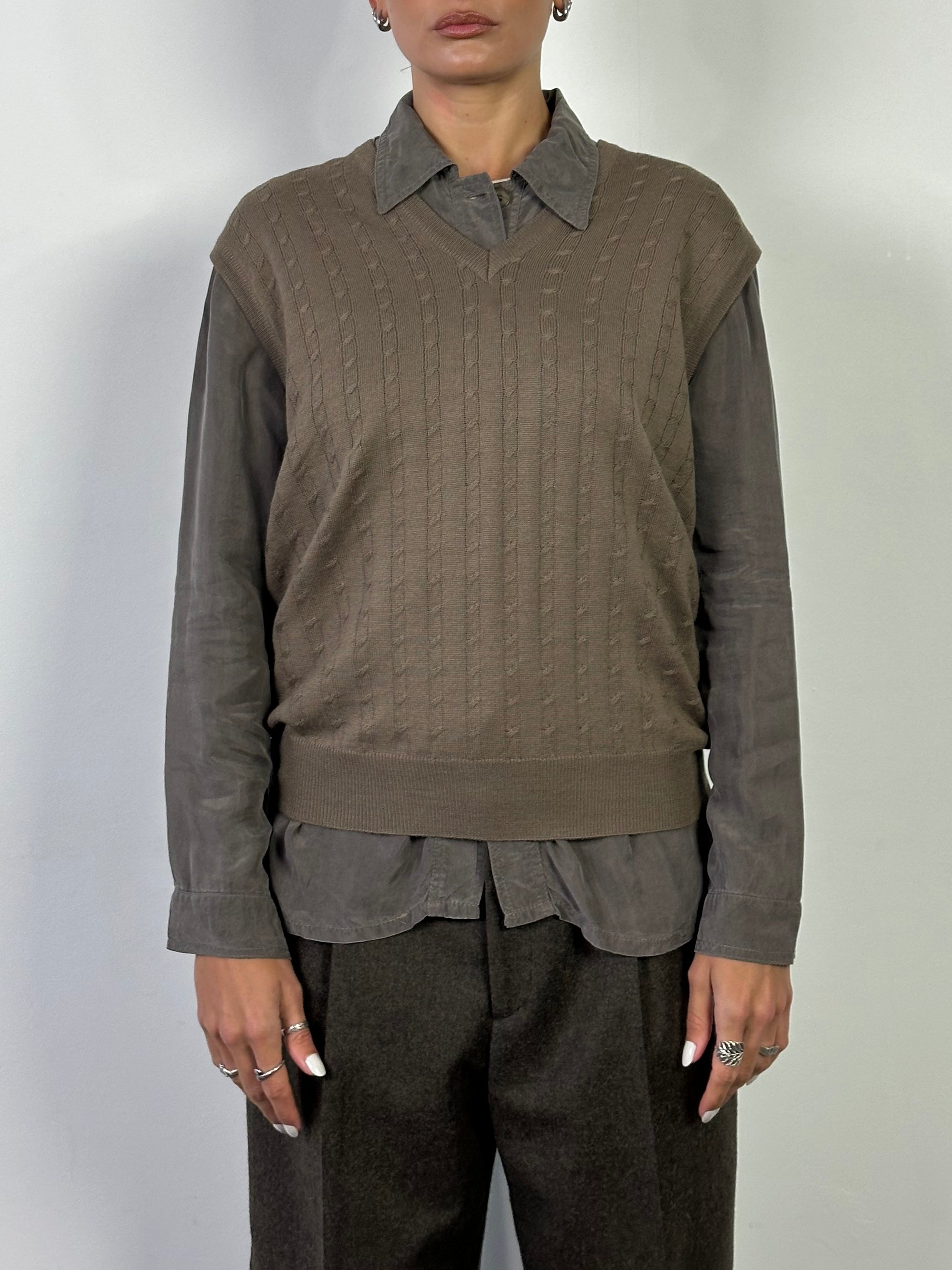 Italian Vintage Wool V Neck Sleeveless Vest Jumper - M - SYLK