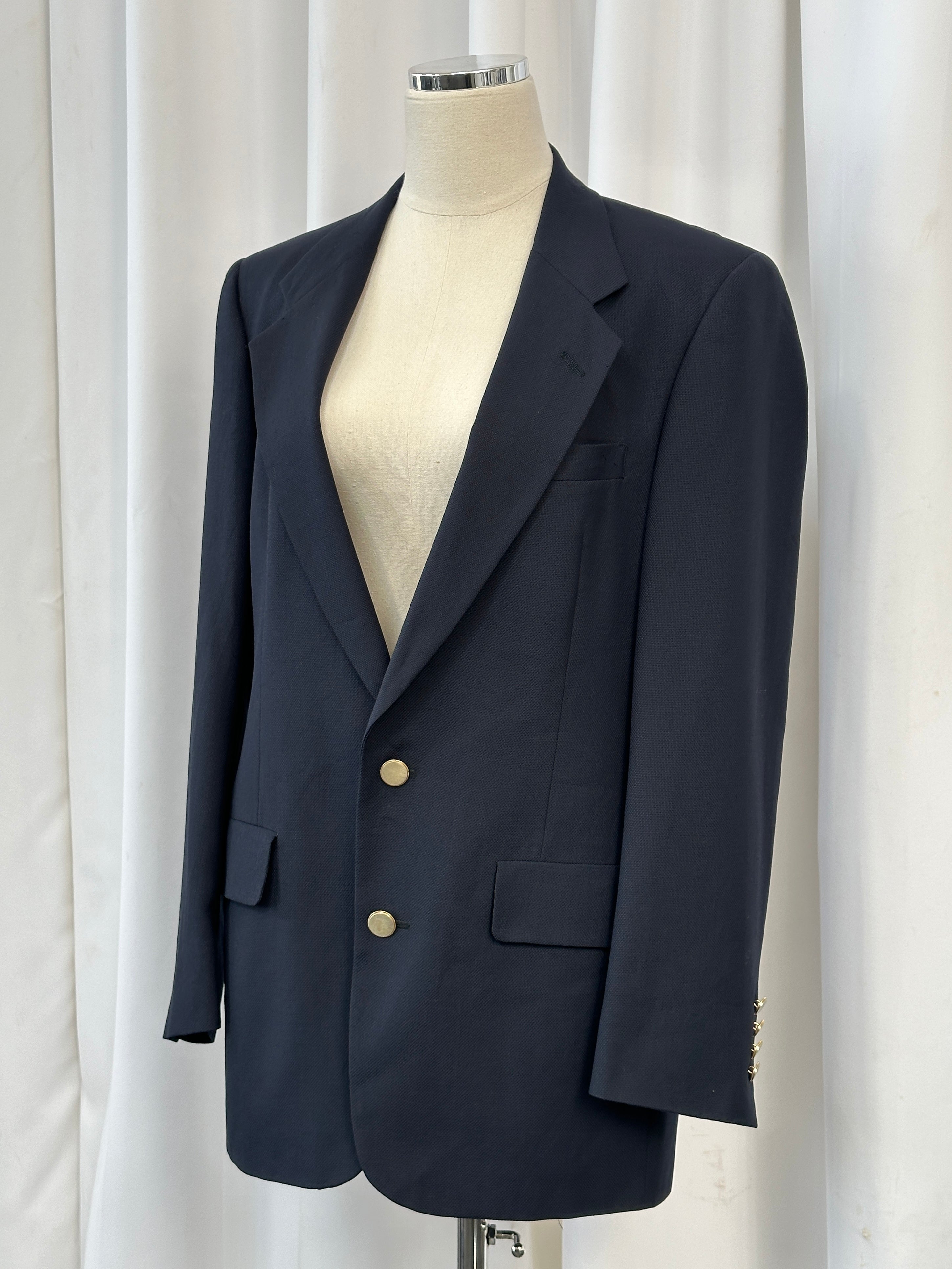 Christian Dior Monsieur 1980s pure wool bespoke blazer, 38R/M, tailored fit with classic lapels and button front.