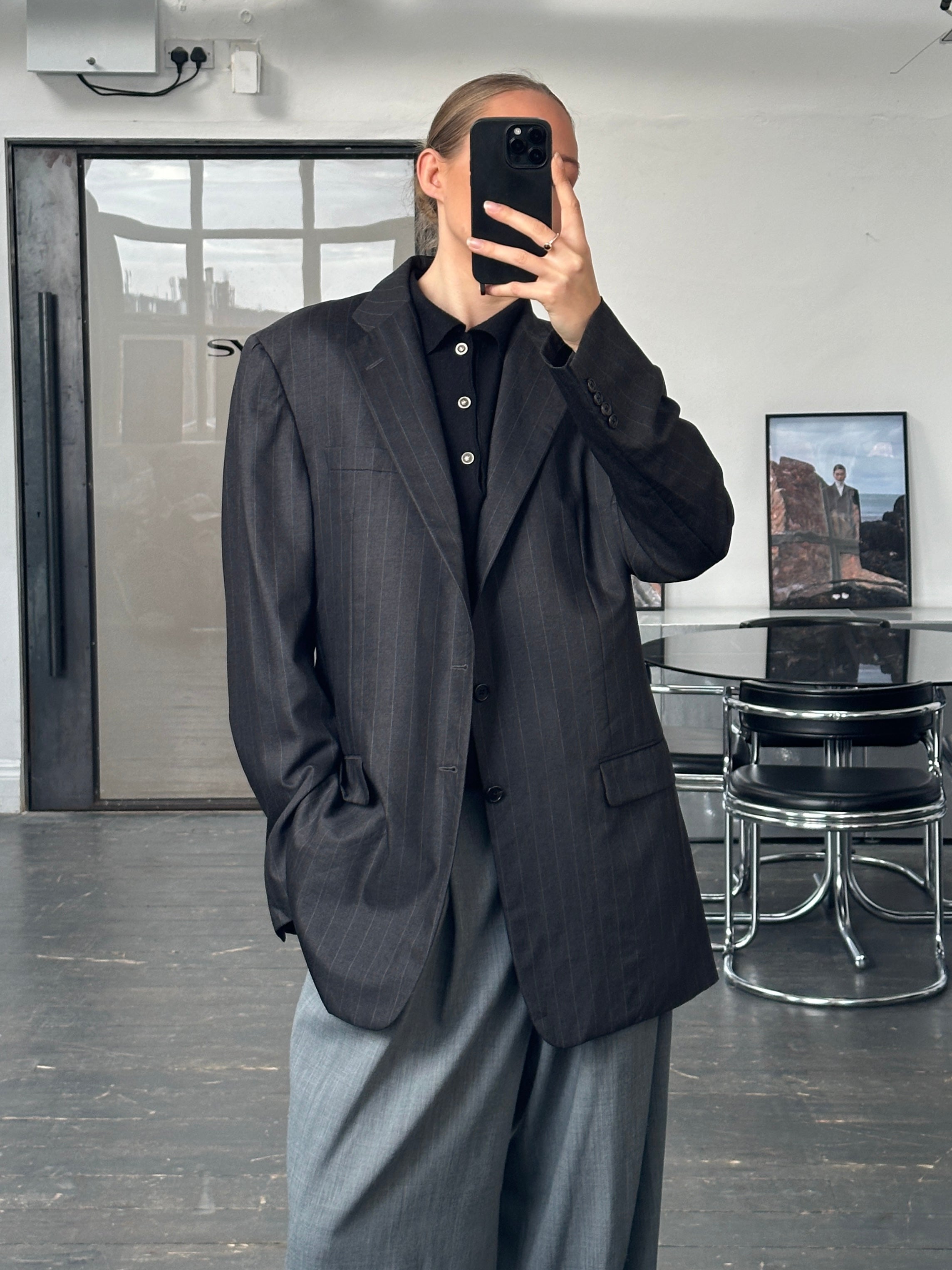 Loro Piana Hickey Freeman 1990s pure Tasmanian wool blazer, single-breasted design in size 42L/XL, tailored and classic style.