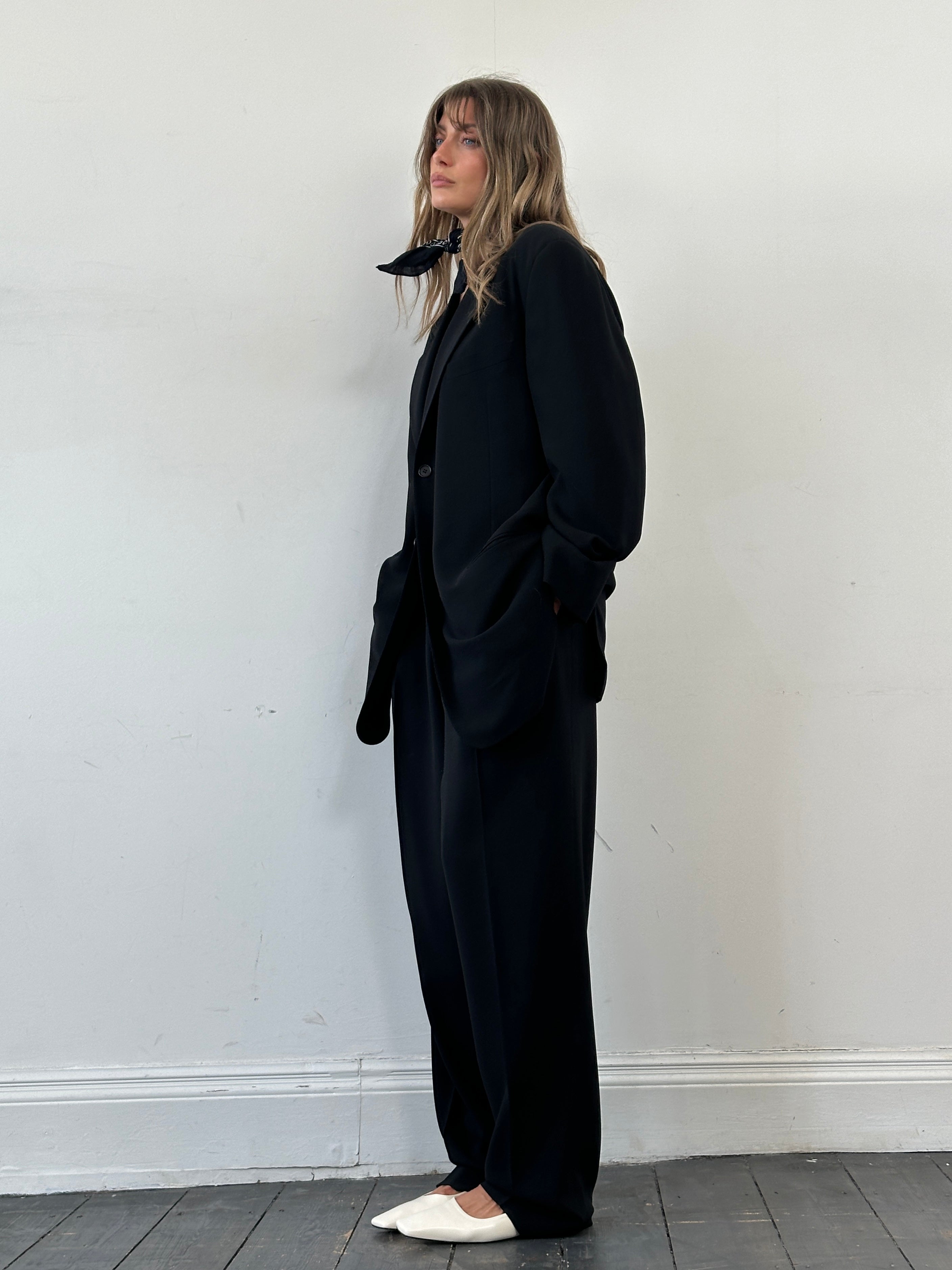 Giorgio Armani oversized pure wool jumpsuit in beige, relaxed fit with wide legs and tailored design, size 44R/W36.
