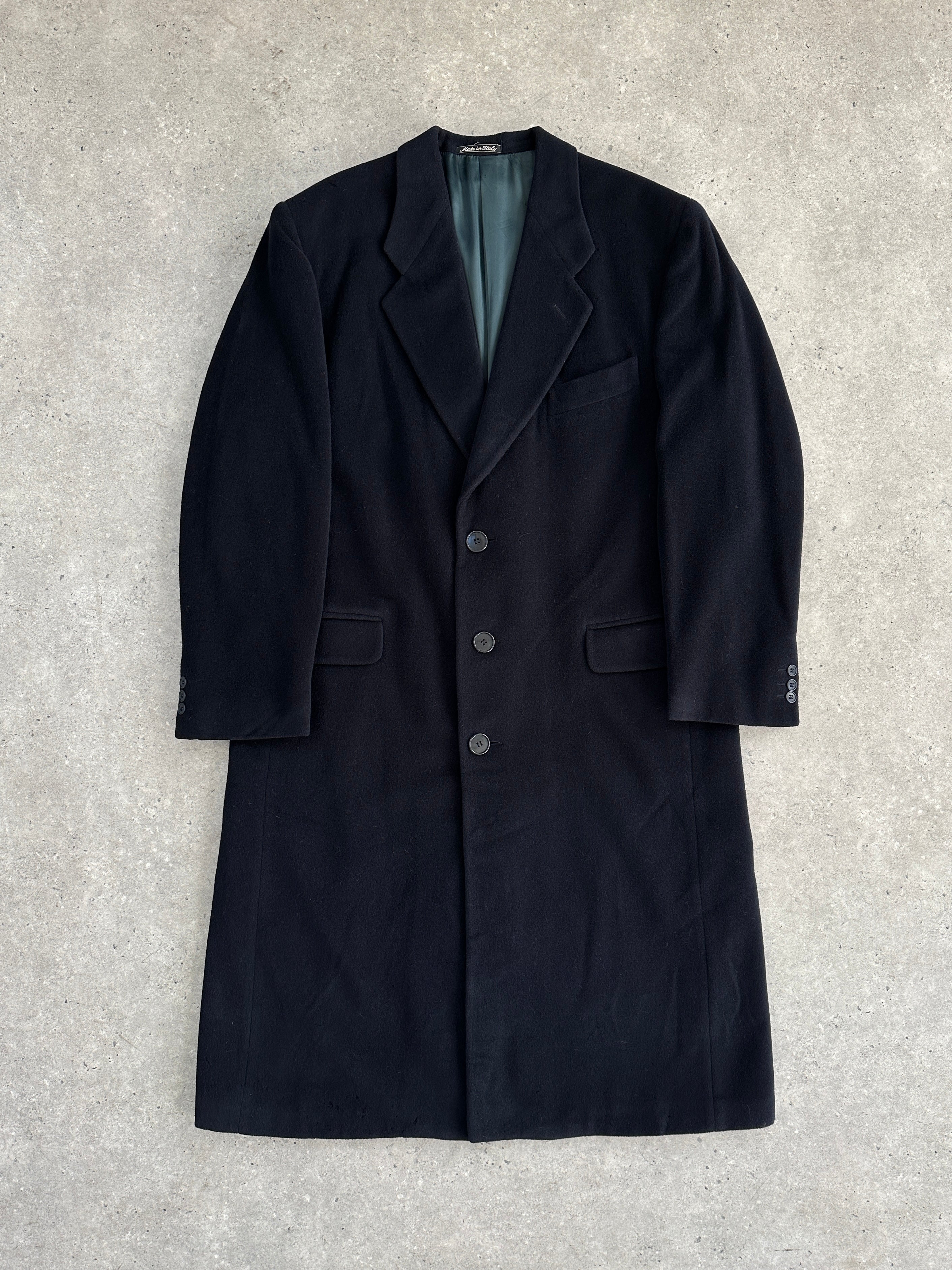 Giorgio Armani Le Collezioni men's pure wool single-breasted coat in XXL, tailored fit with classic lapel design.
