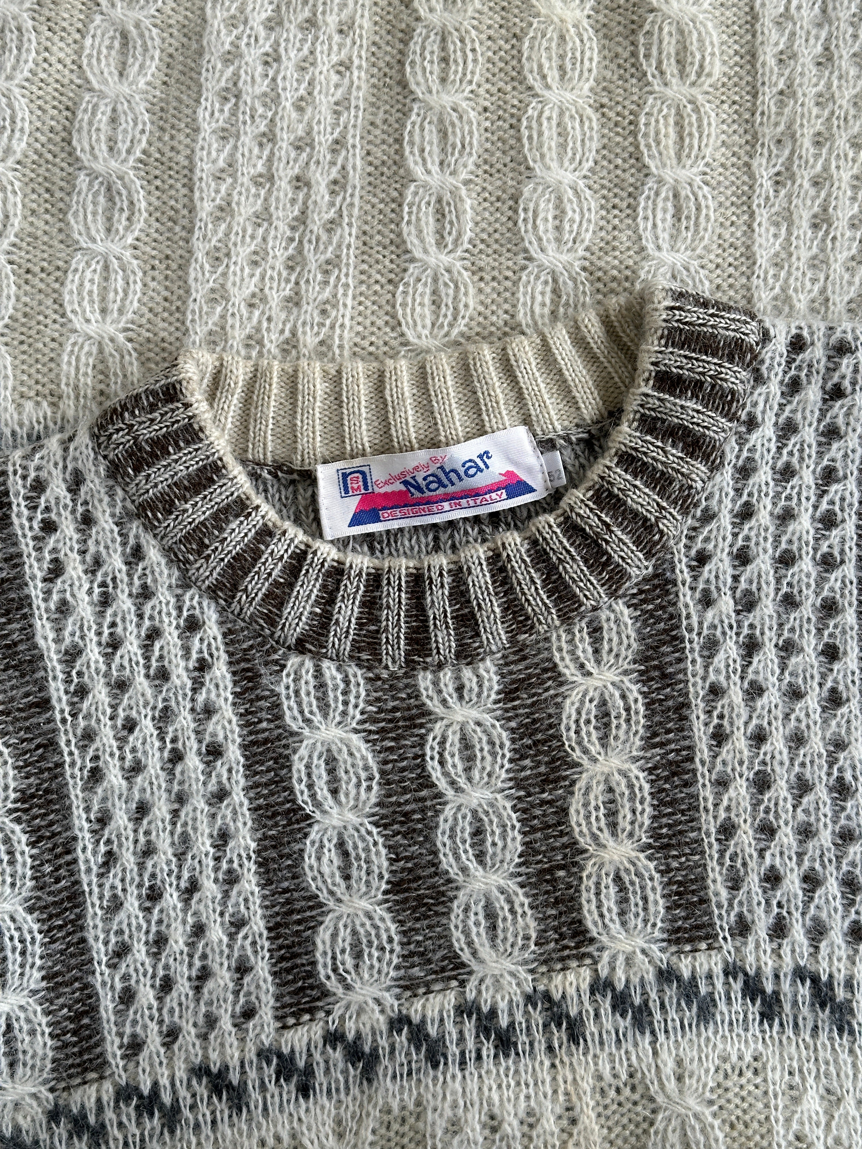 Vintage Italian wool mohair fair isle knitted jumper, XL size, showcasing intricate patterns and cozy knit texture.