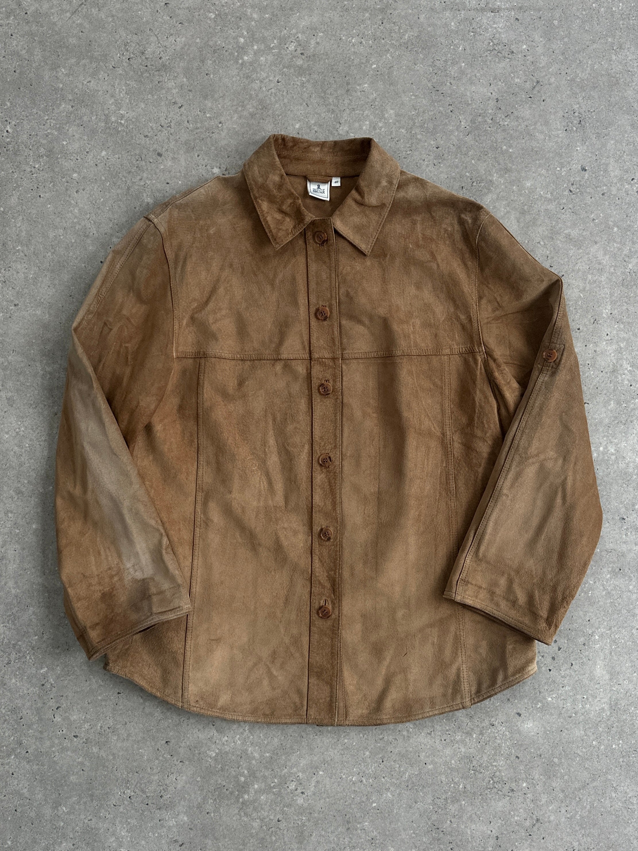 Vintage suede shirt in size L, featuring a classic design with a soft, textured suede fabric and a button-up front.